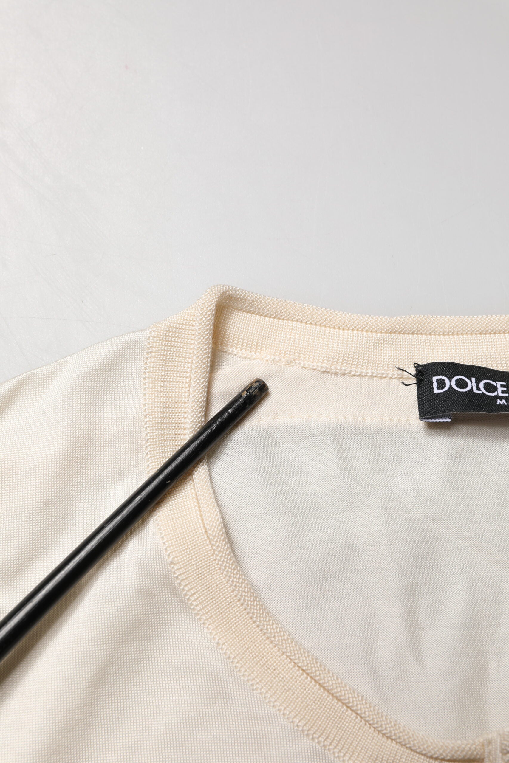 Off White Silk Logo Patch Men Henley T-shirt