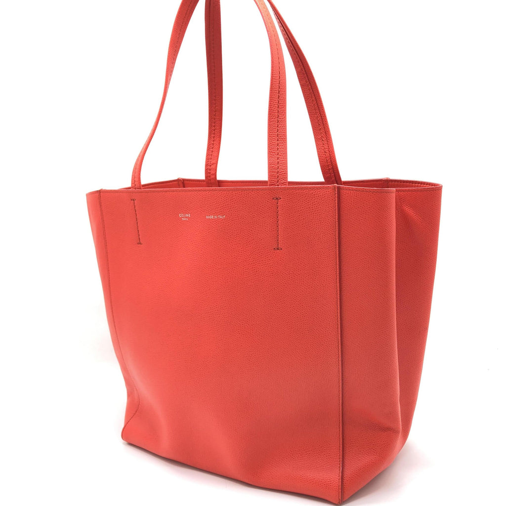 Cabas Phantom Red Pebbled Leather Tote Bag