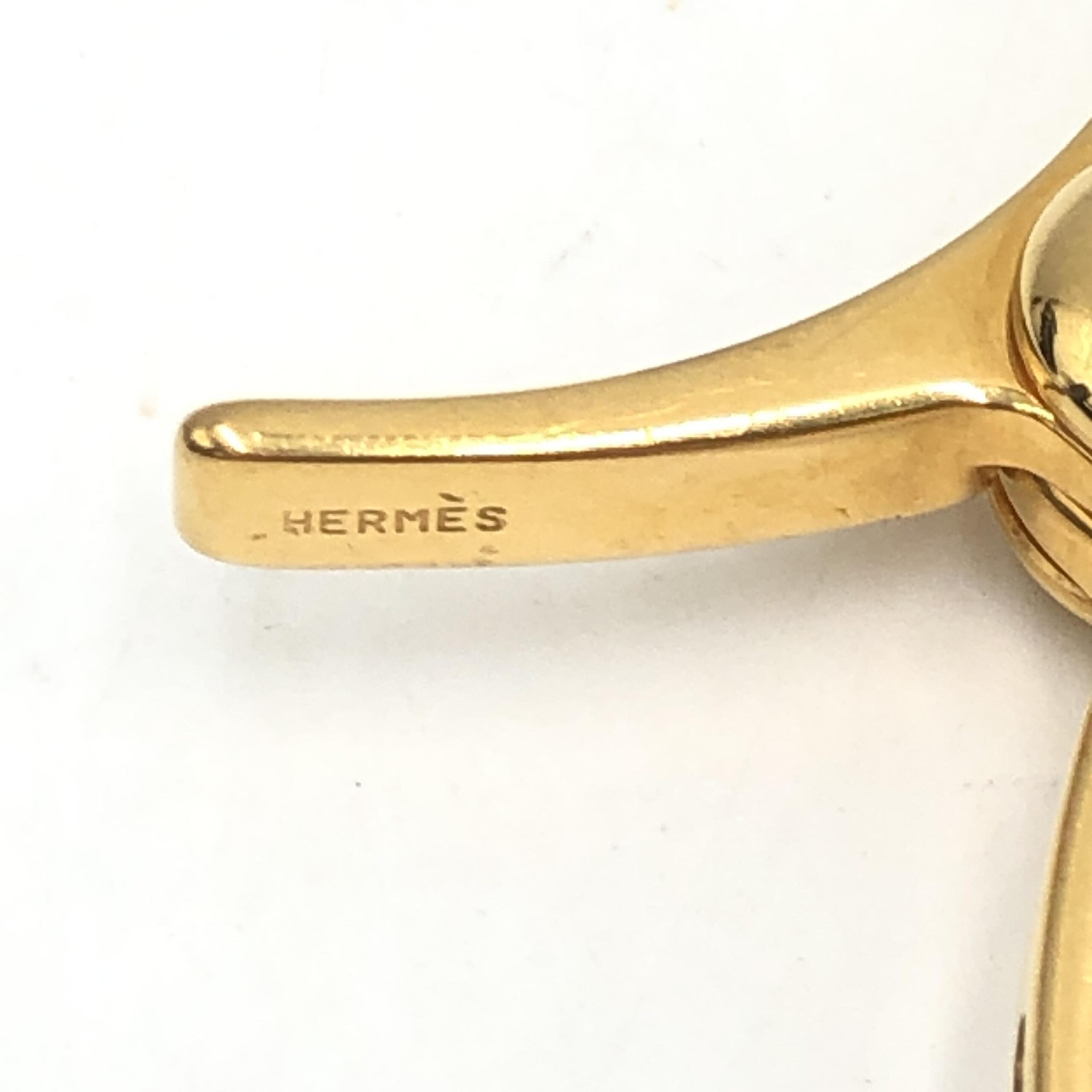 Gold Metal Glove Holder Keychain