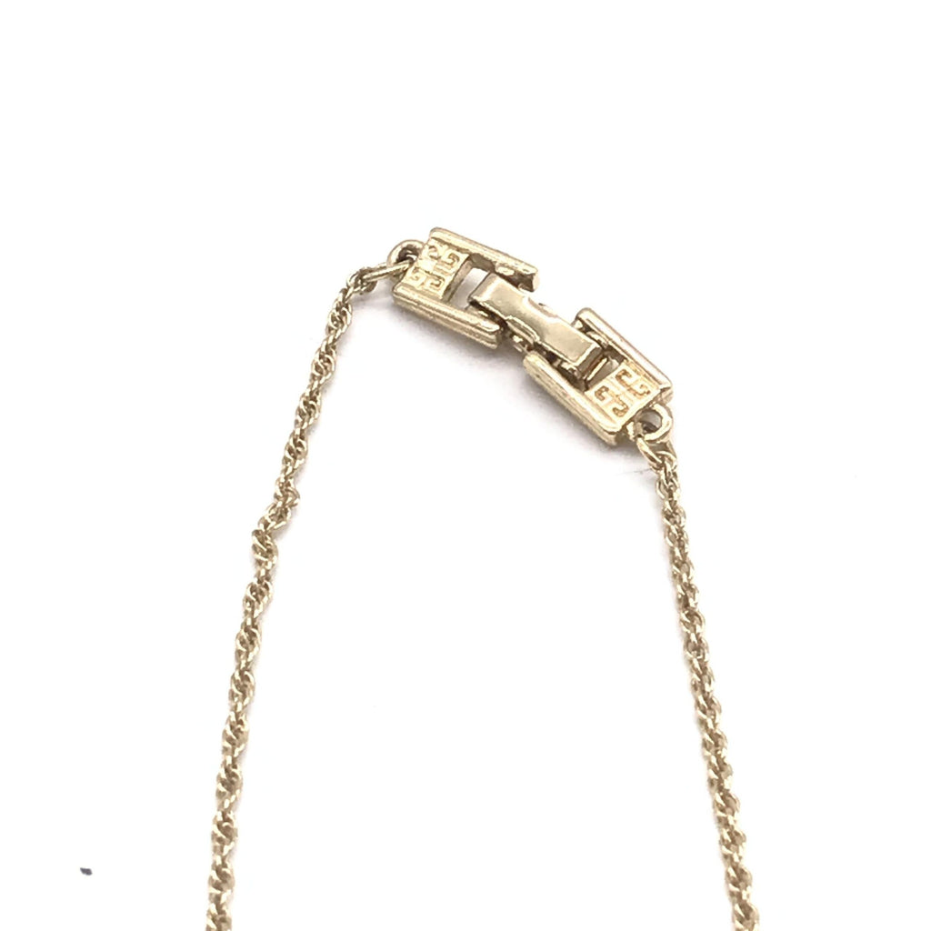 Gold Tone Bow Pendant Chain Necklace