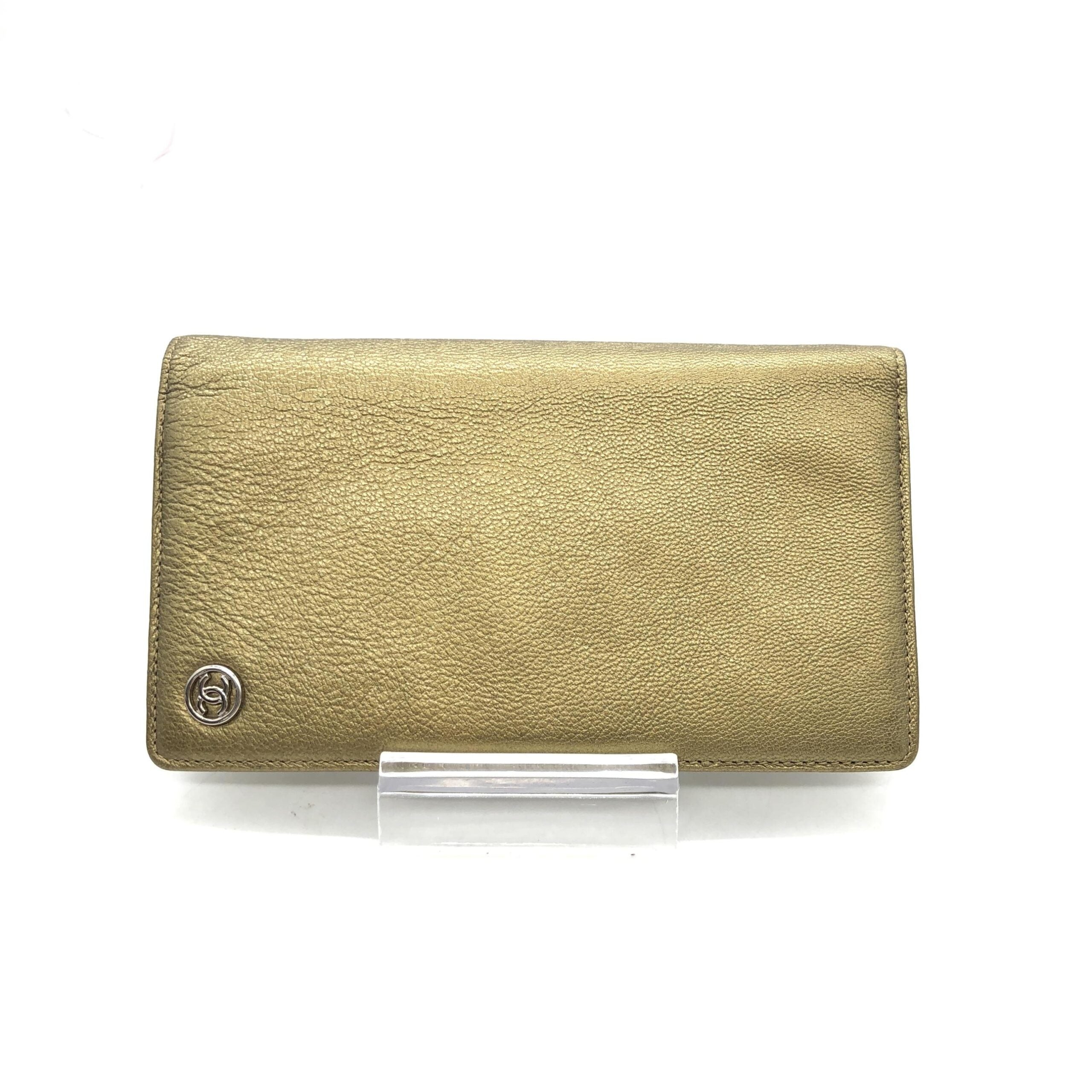 Gold Tone Caviar Leather Bifold Wallet