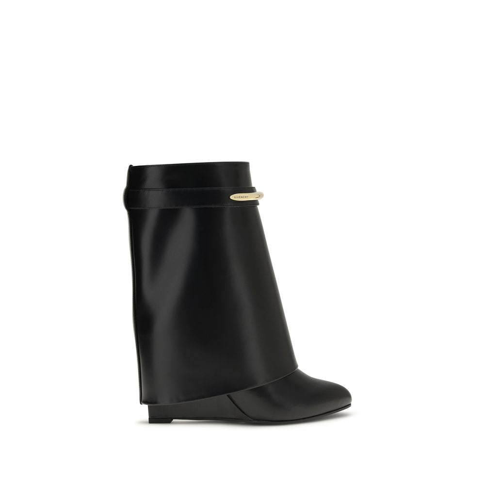 Black Calf Leather Bos Taurus Ankle Boots