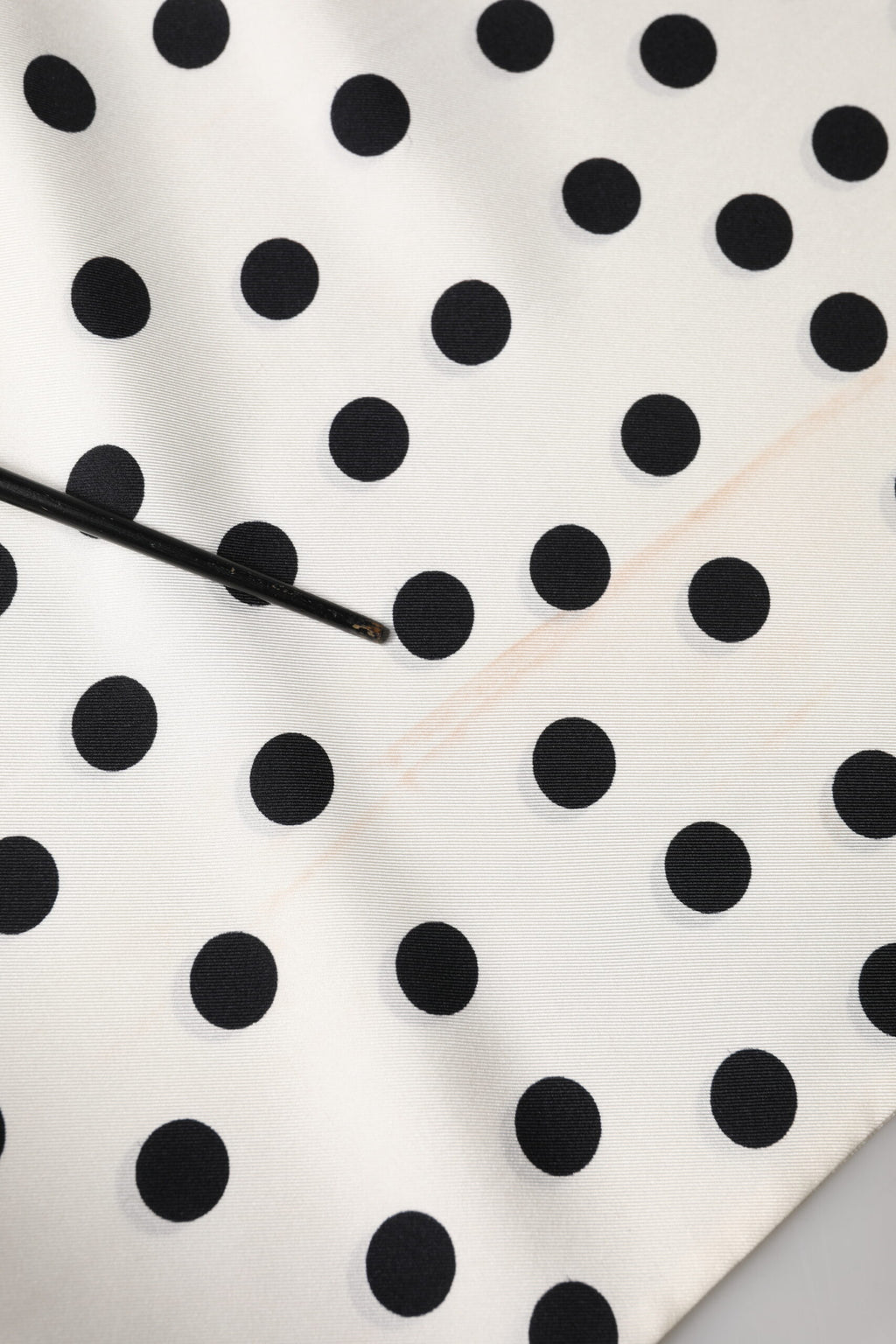 White Black Polka Dot Neck Wrap Foulard 165.5cmx32cm Scarf