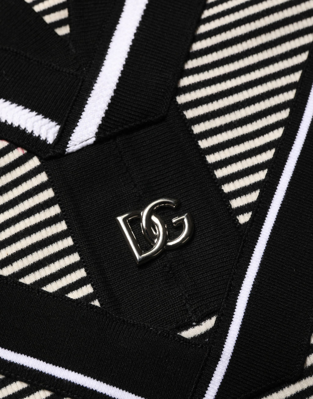 Black White Zigzag Pattern Cotton Men Polo  T-shirt