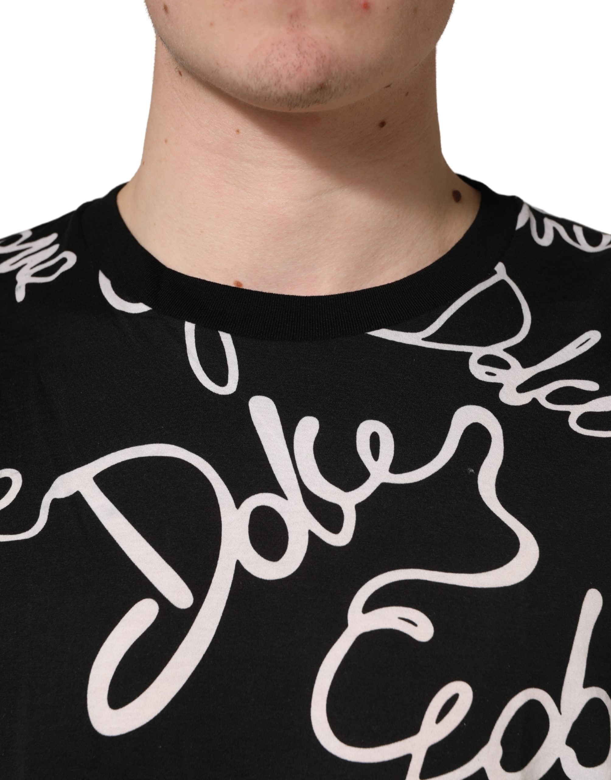 Black Script Logo Print Men Crew Neck T-shirt