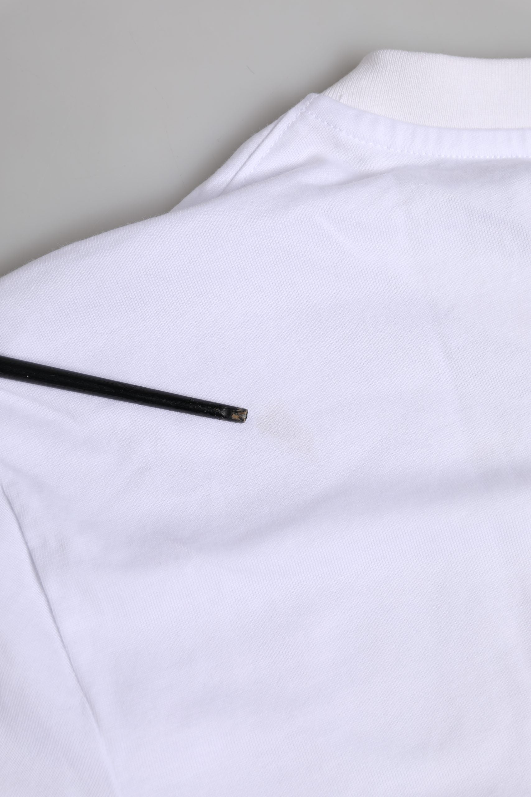 White Cotton DG Logo Embroidery Men T-shirt