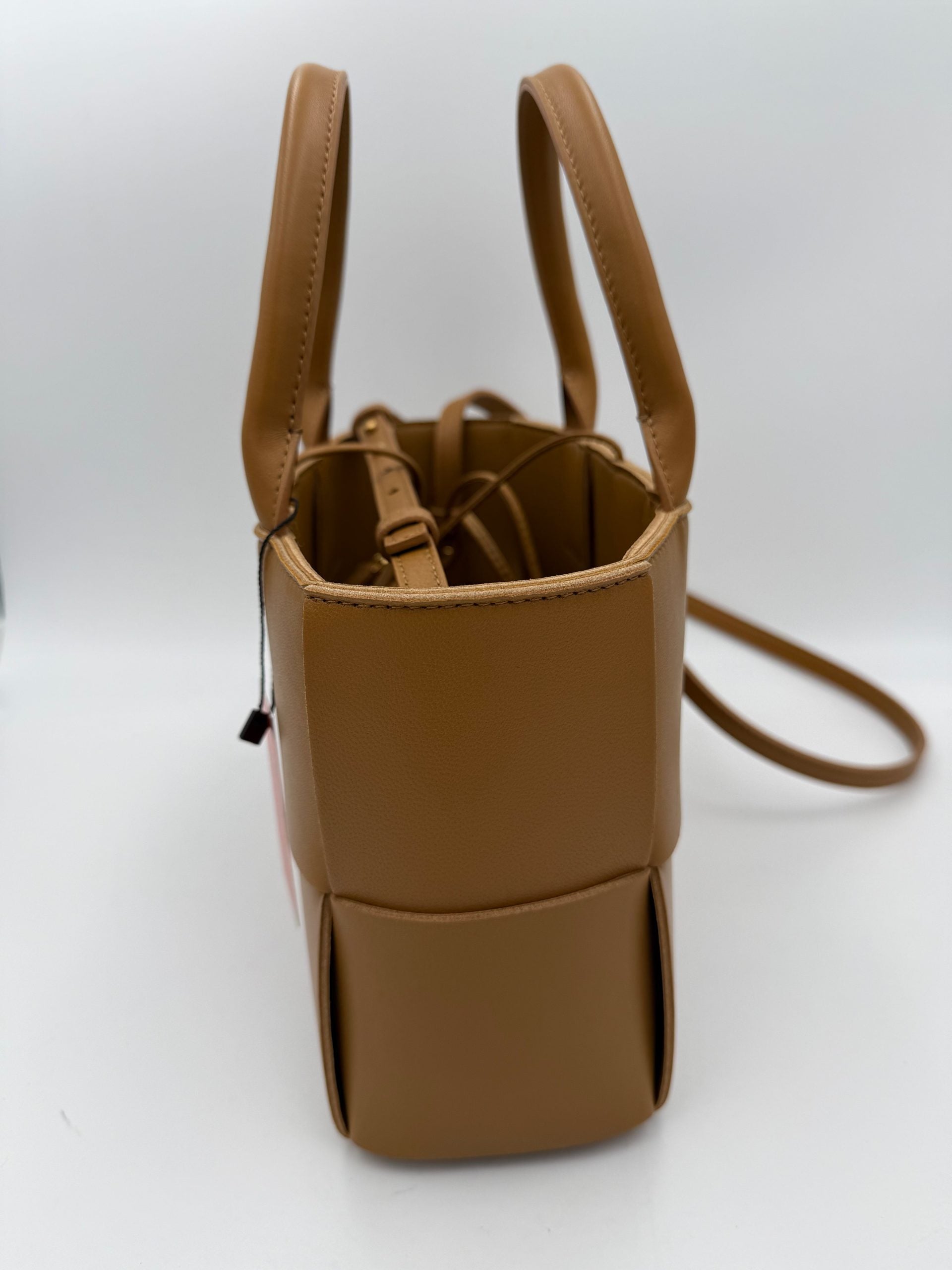 BOTTEGA VENETA ARCO Shoulder Bag