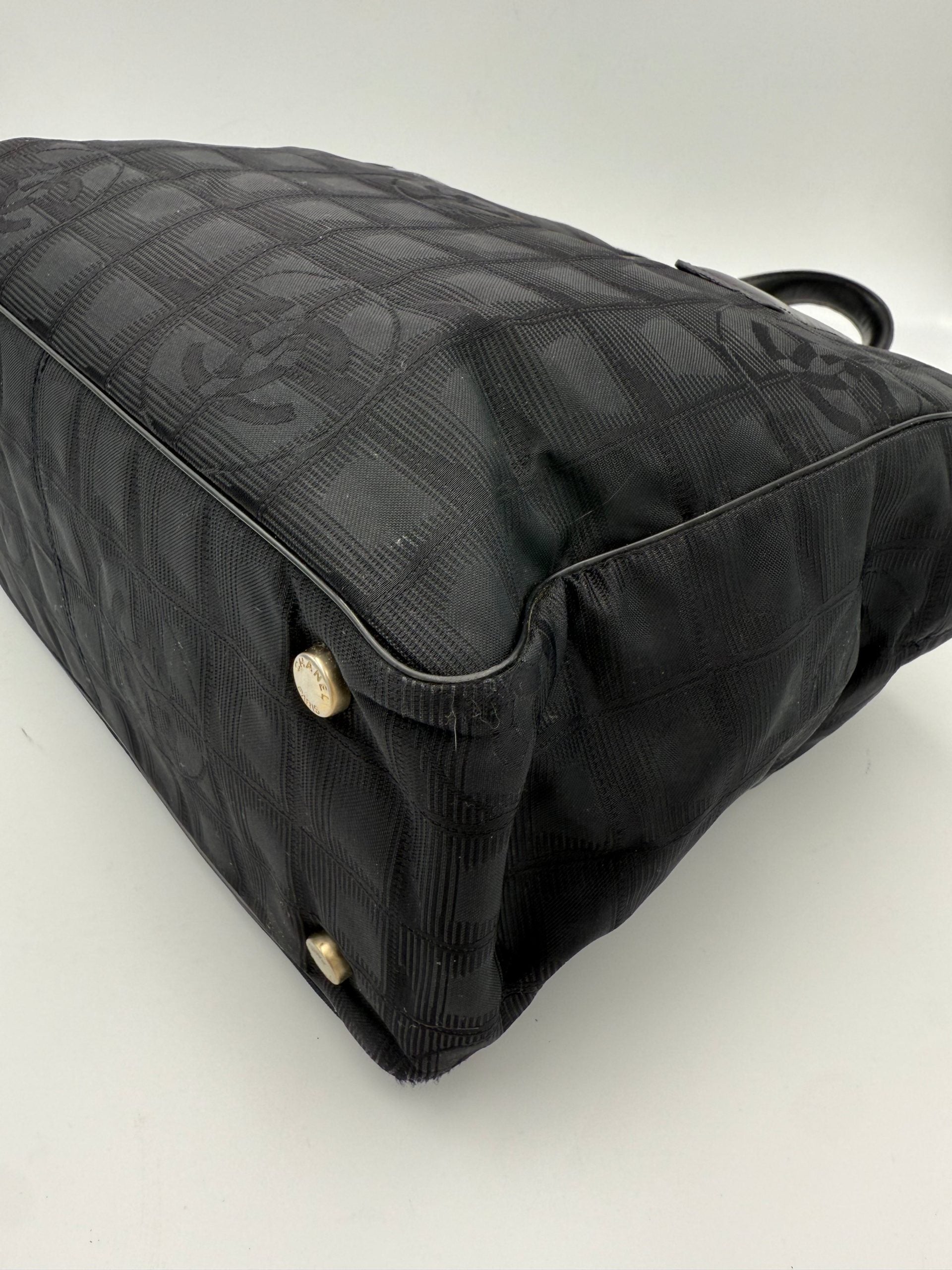 CHANEL Shopping Black Leather and Fabric Tote Bag