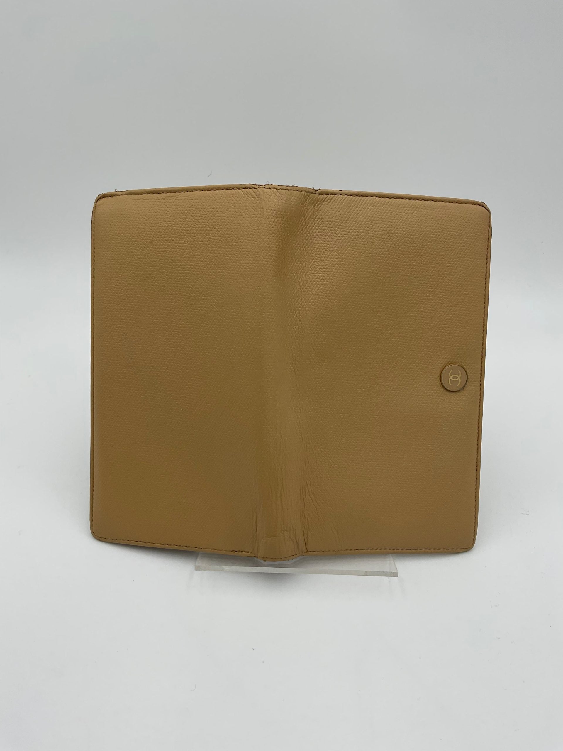 CHANEL CC Powder Wallet