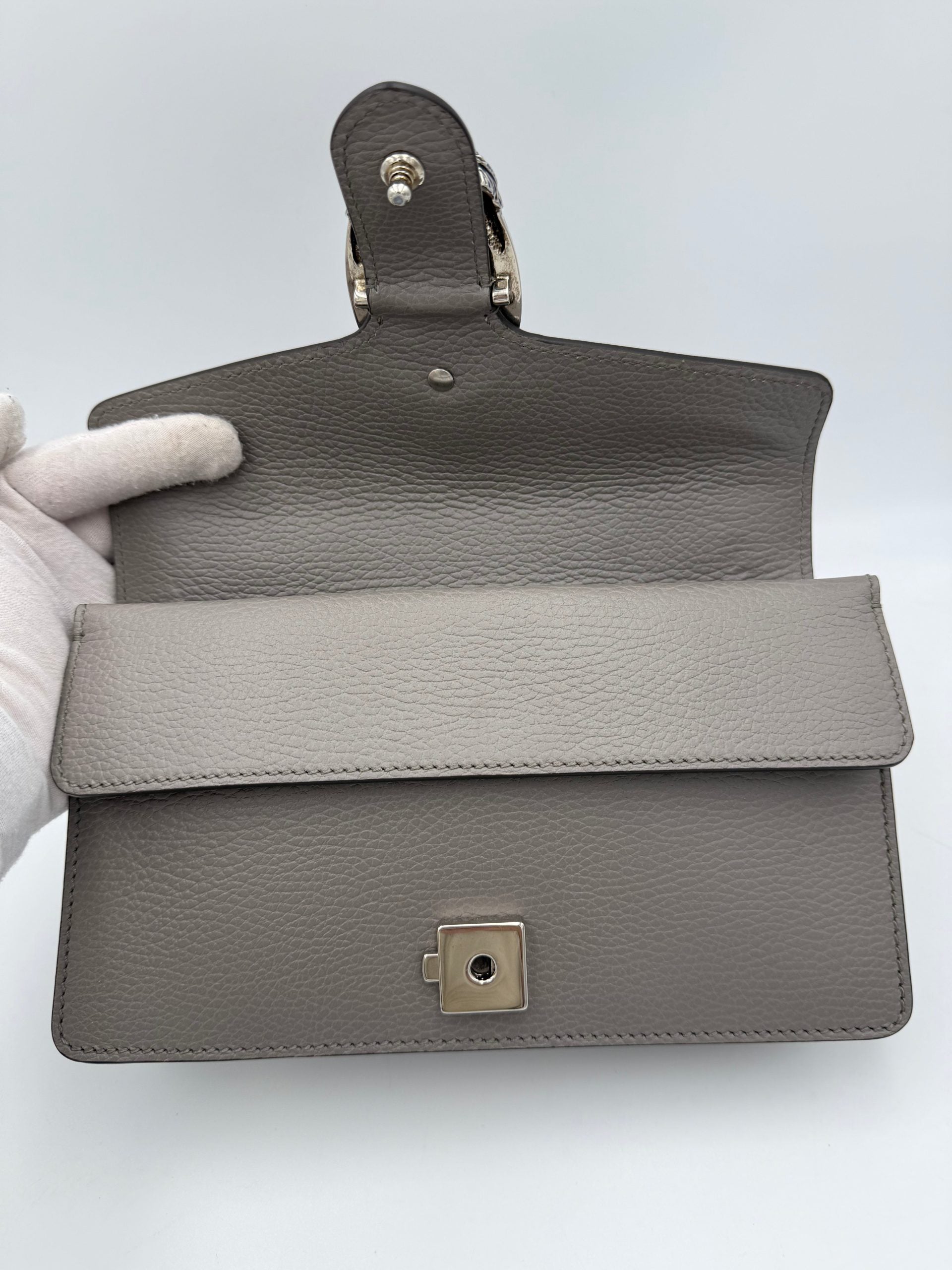 GUCCI DIONYSUS Hammered Leather Grey Handbag
