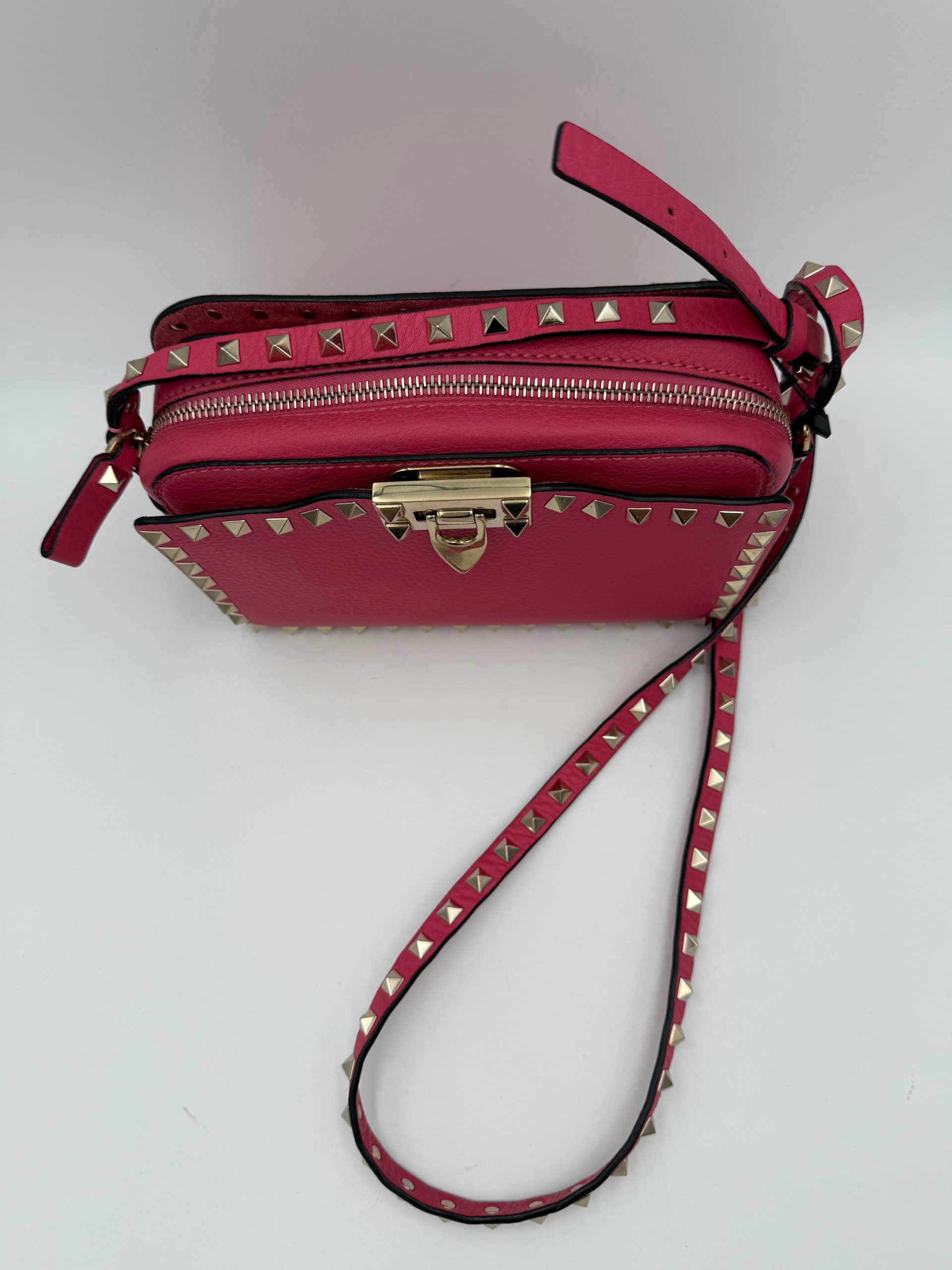 VALENTINO GARAVANI Rockstud Camera Bag Pink
