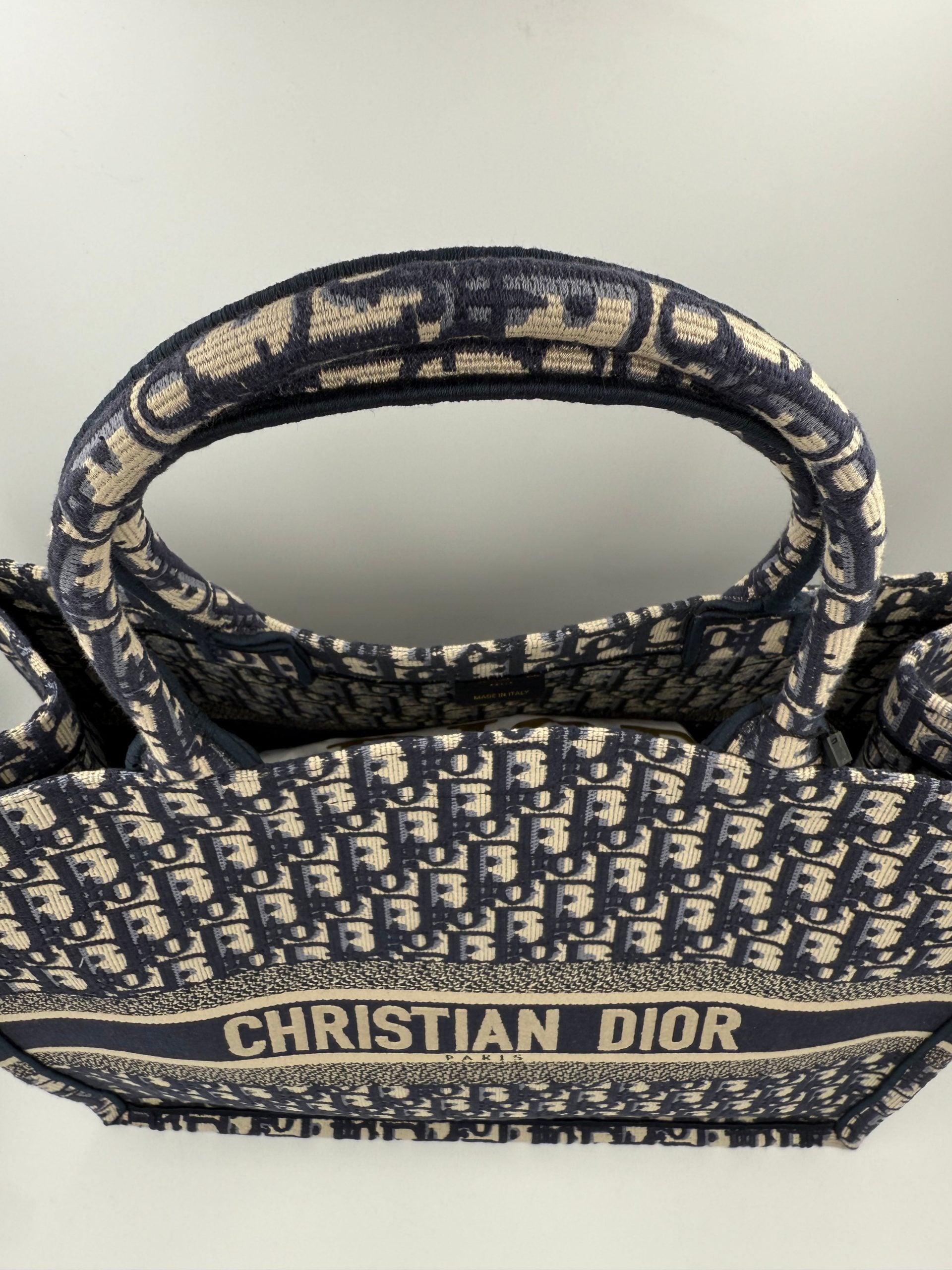 DIOR TOTE BOOK Grande Tote