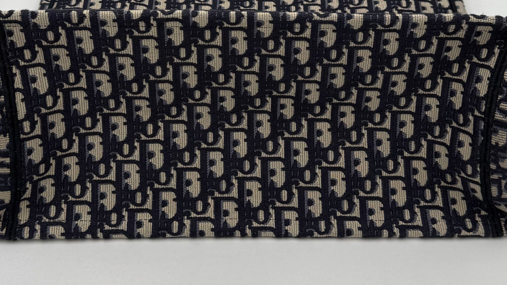 DIOR TOTE BOOK Grande Tote