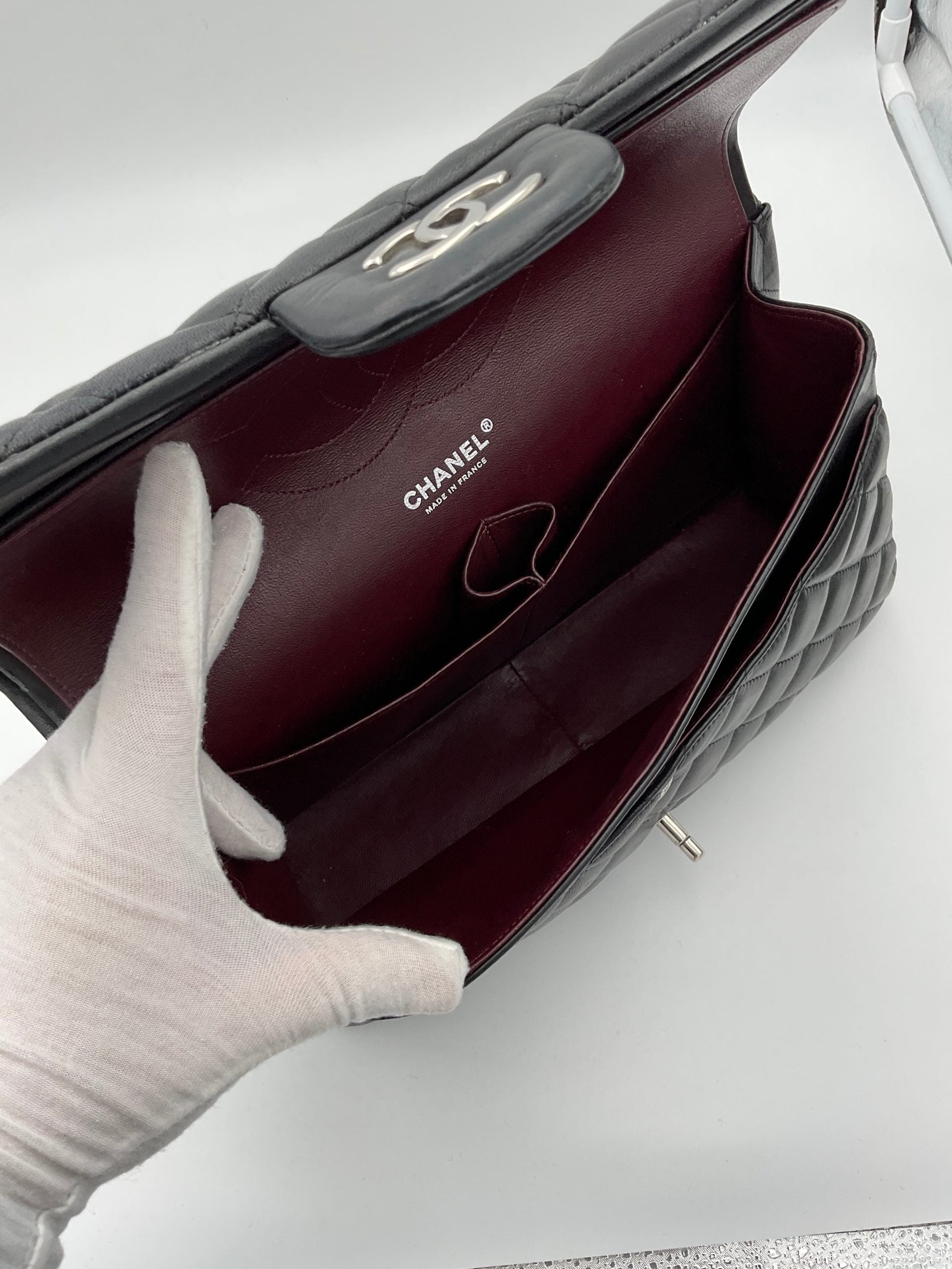 CHANEL Timeless Classique Jumbo Handbag