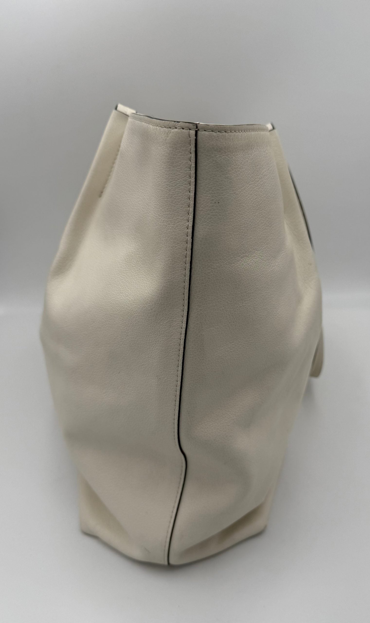 PRADA SHOPPING White Leather Handbag