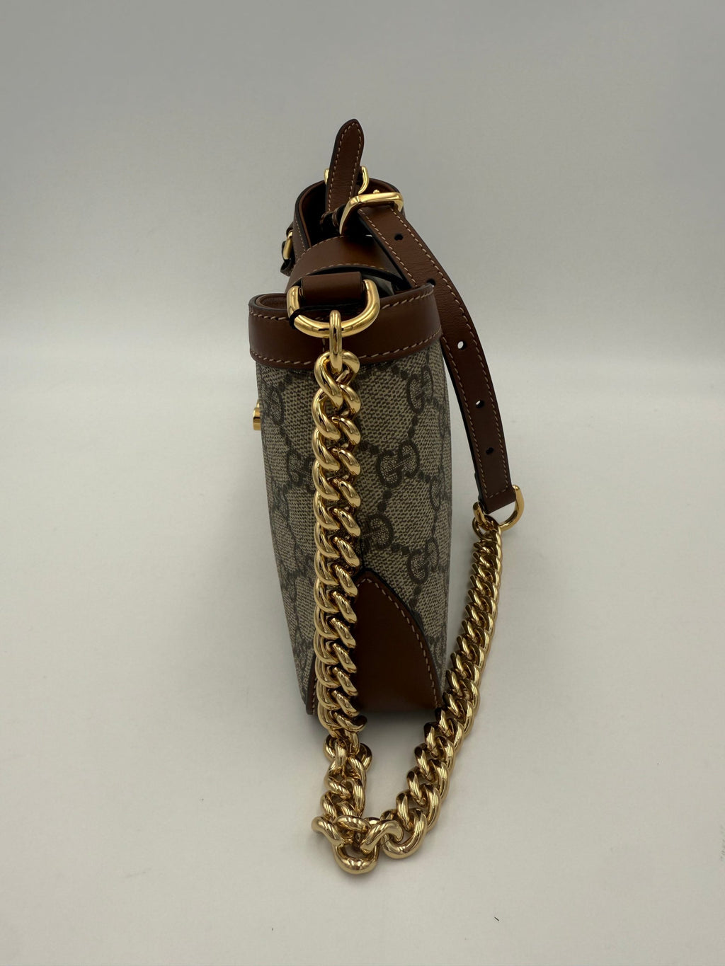 GUCCI PADLOCK GG Supreme Shoulder Bag