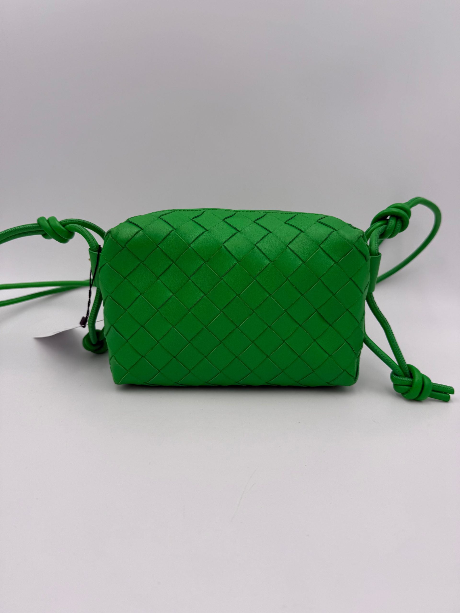 BOTTEGA VENETA LOOP CAMERA BAG MINI Shoulder Bag
