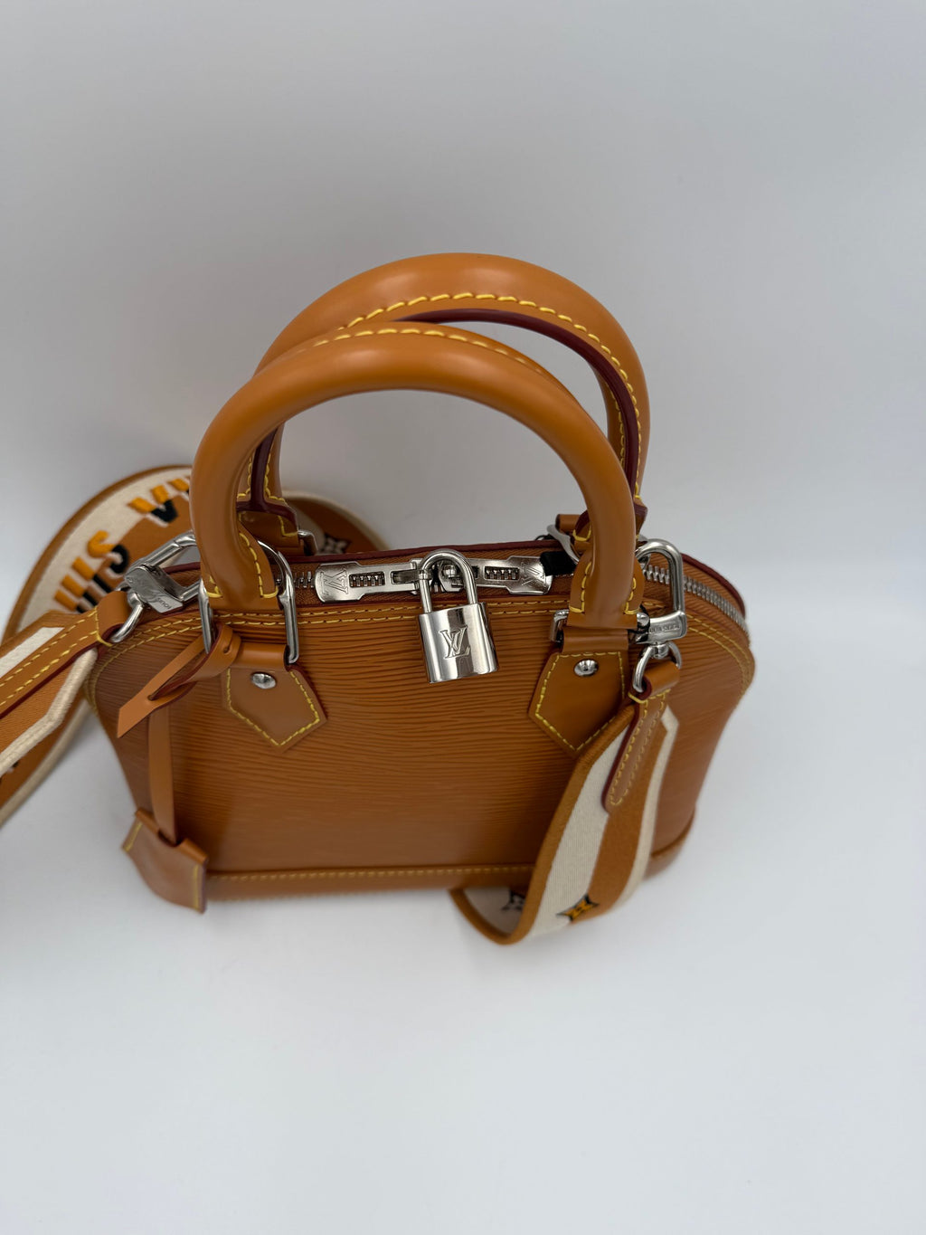 LOUIS VUITTON Alma BB EPI Gold Miel Handbag