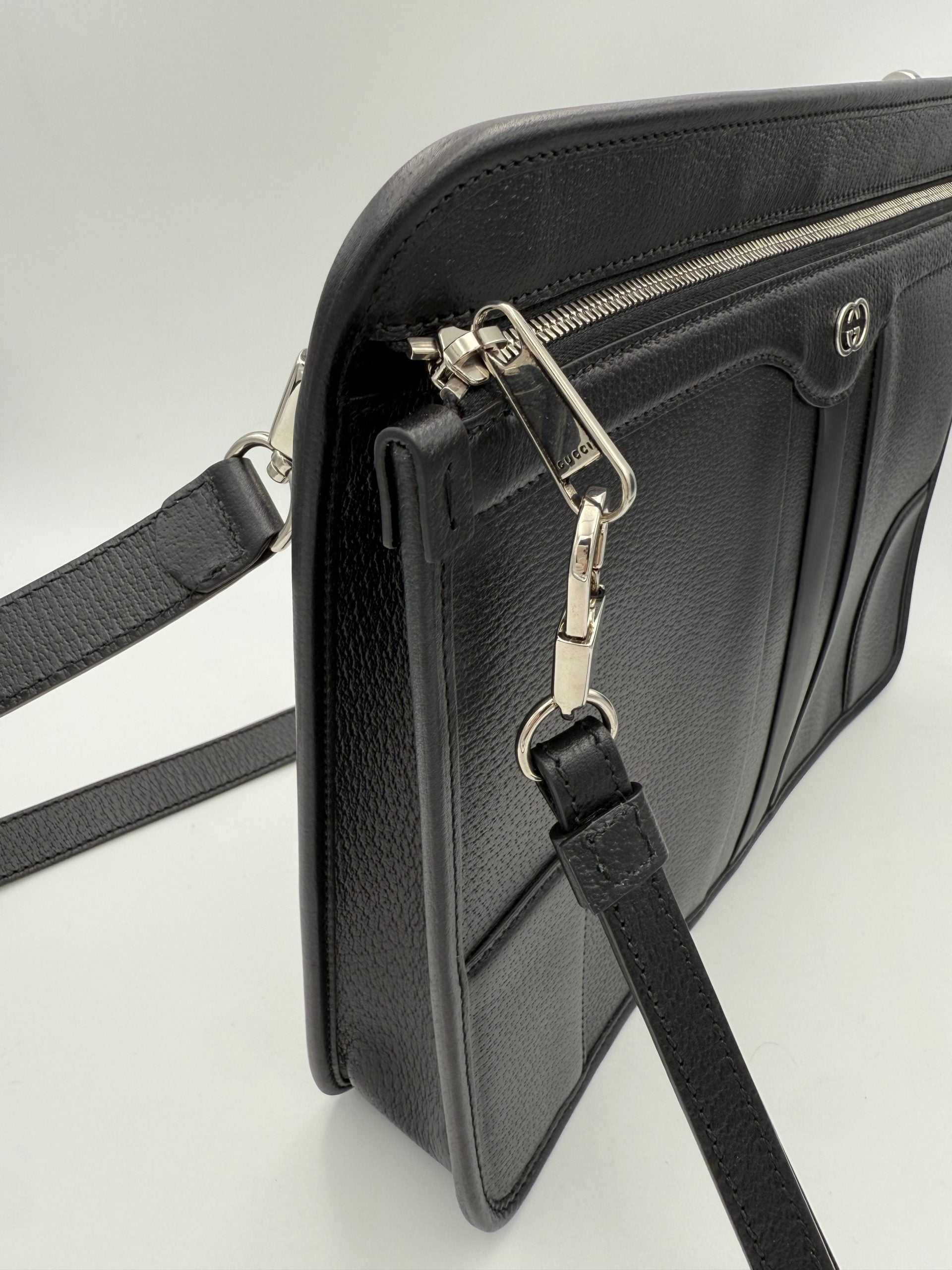 GUCCI GG Hammered Leather Shoulder Bag