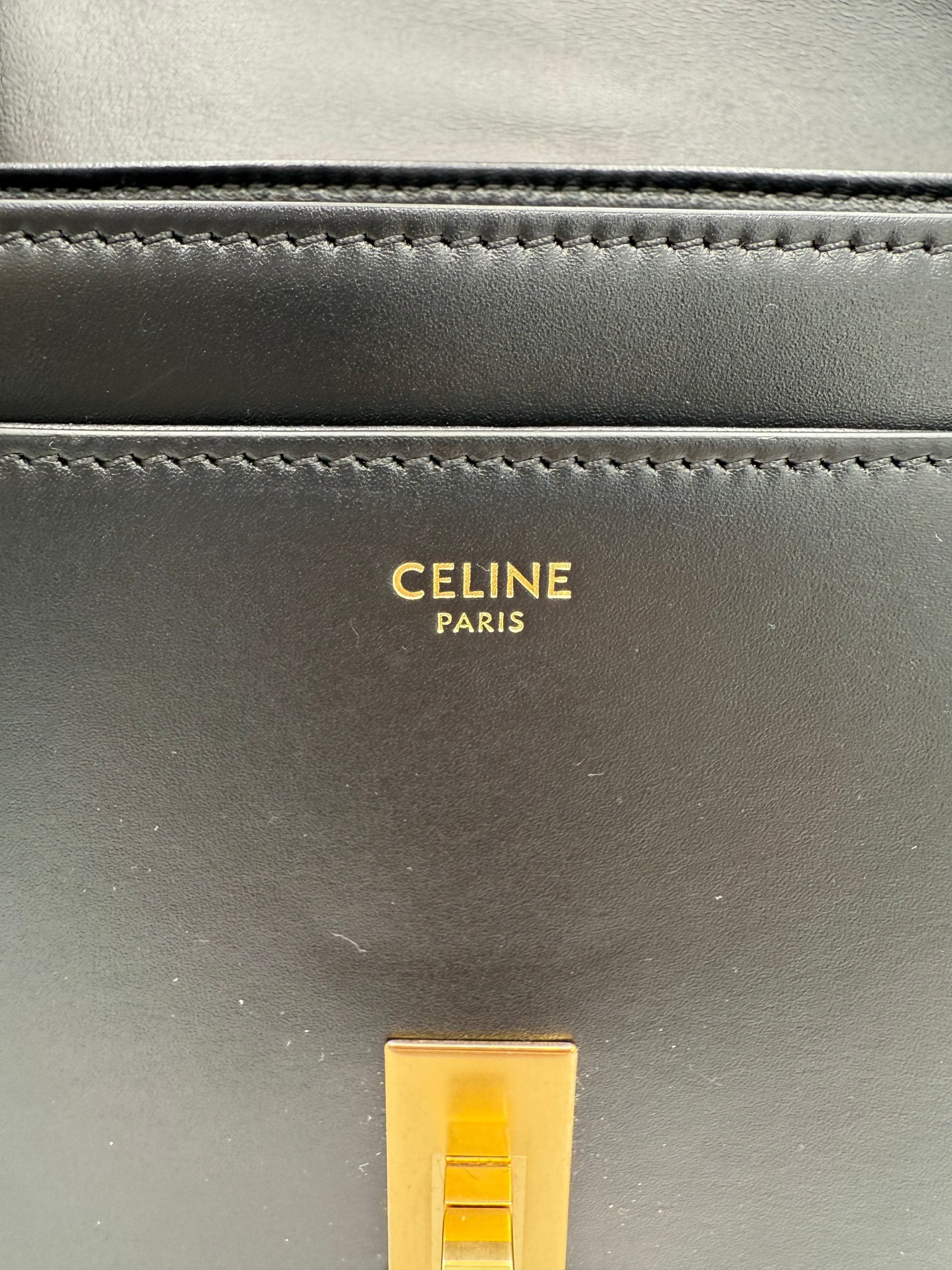 CELINE Sac 16 Besace Black Large Bag