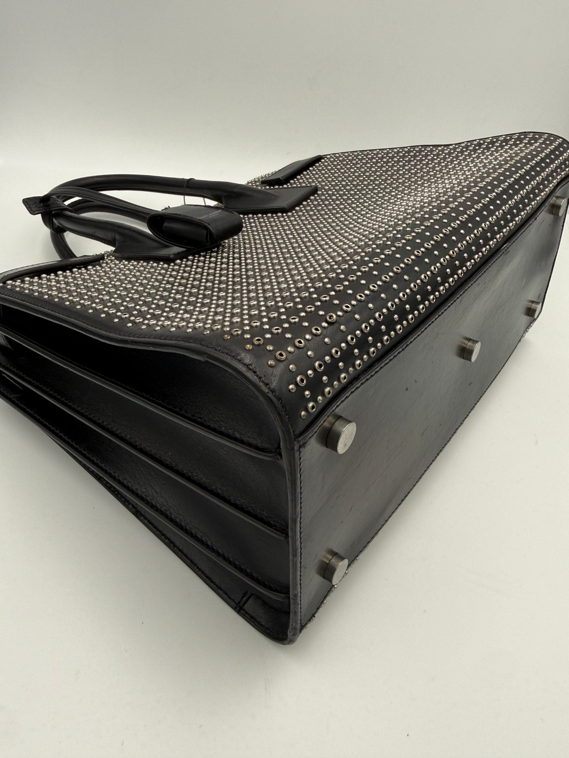 SAINT LAURENT SAC DU JOUR Small Studded Black with Studs Handbag