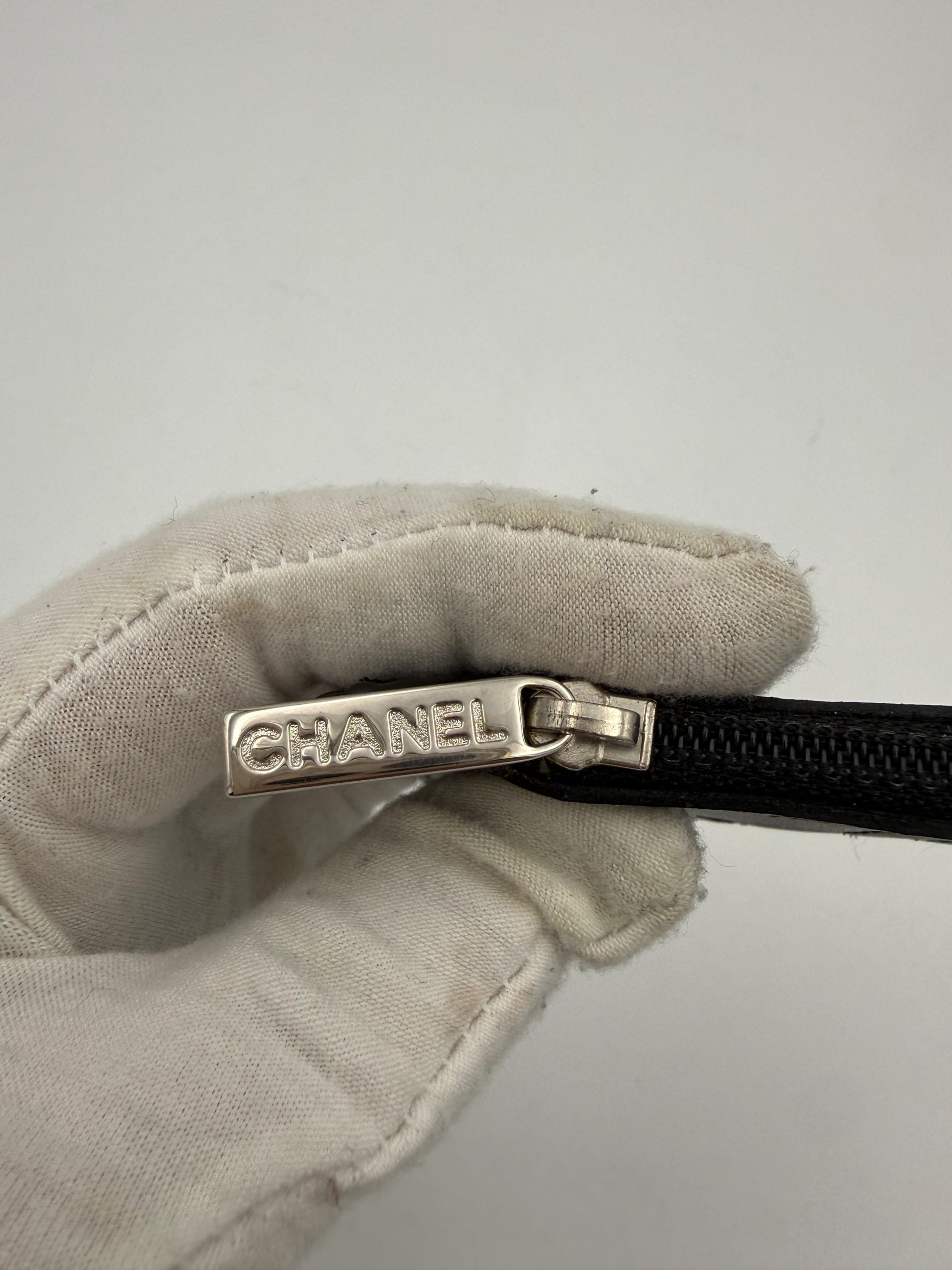 CHANEL Lamb Leather Coin Purse/Card Holder