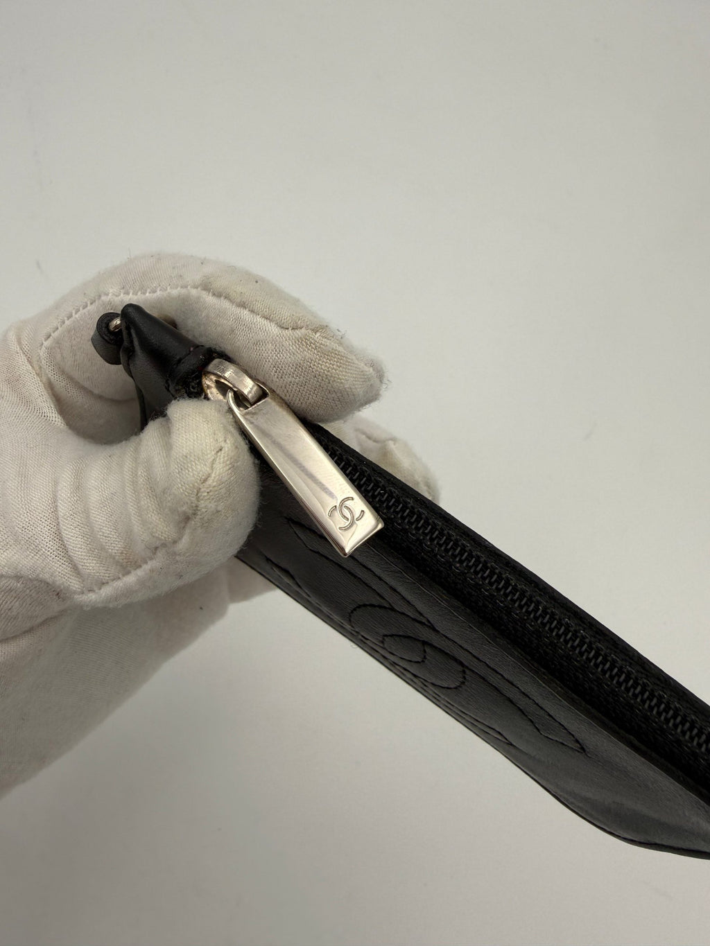 CHANEL Lamb Leather Coin Purse/Card Holder