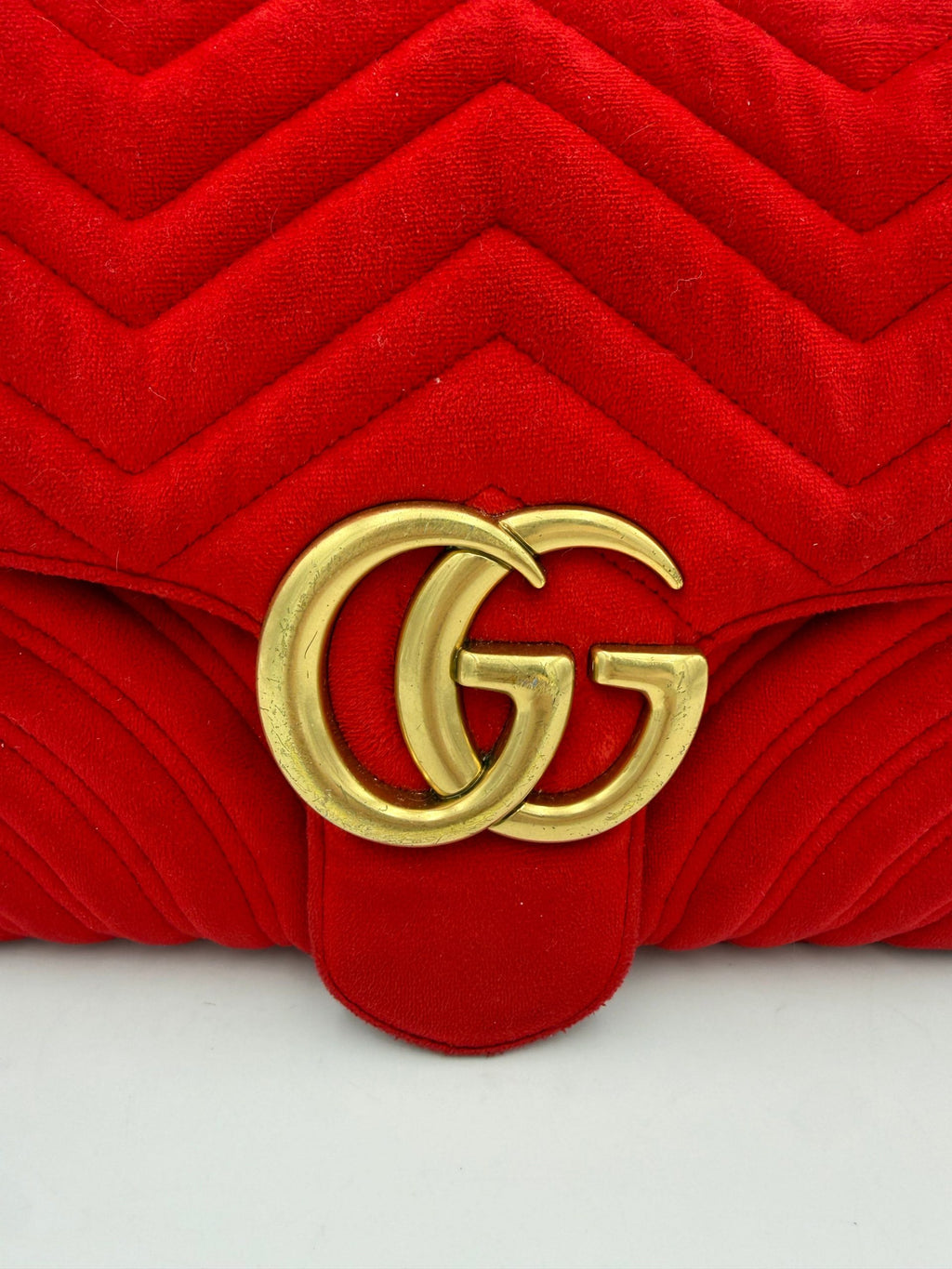 GUCCI MARMONT Red Velvet Handbag