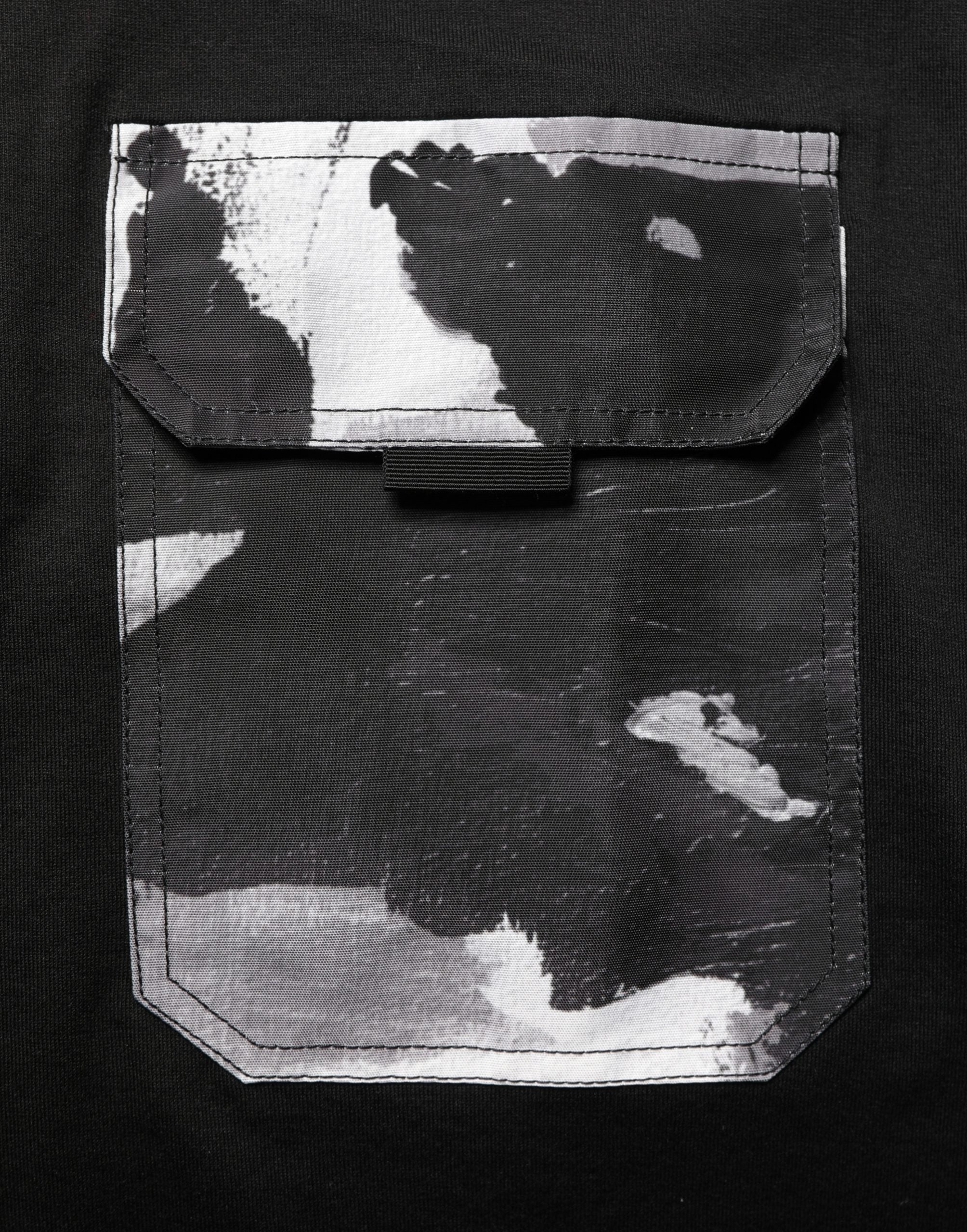 Black Camouflage Pocket Oversized T-shirt