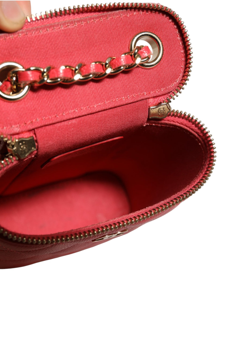 Red Caviar Quilted Small Vertical Coco Beauty Vanity Case with Chain