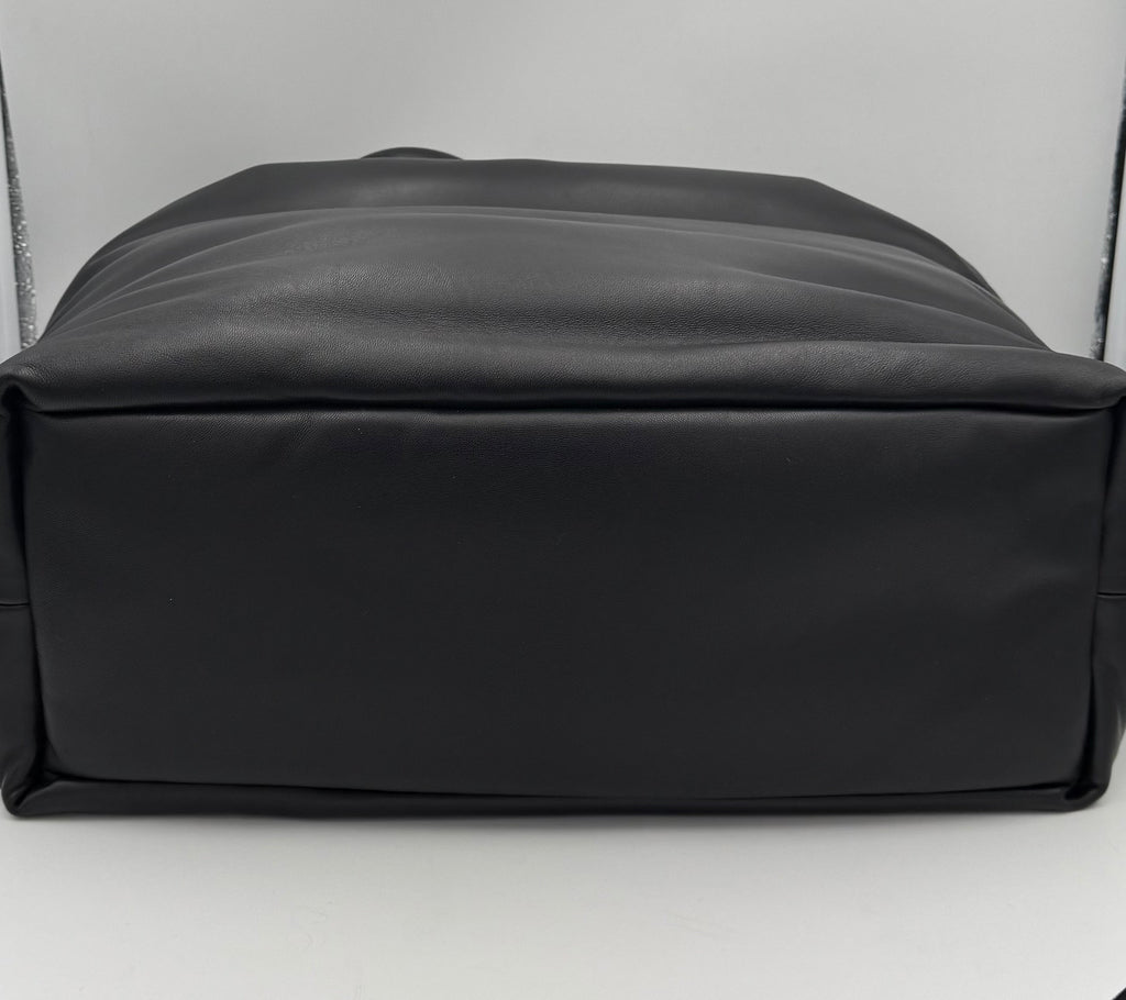 SAINT LAURENT Shopping Bag Grande in Lamb Leather