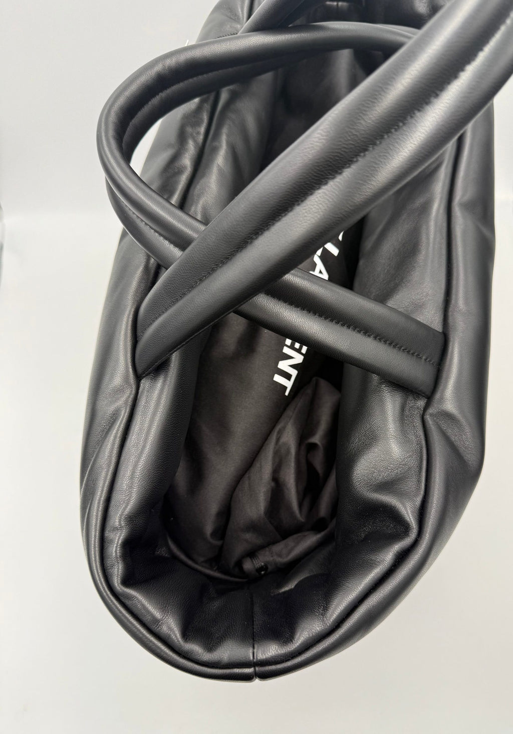 SAINT LAURENT Shopping Bag Grande in Lamb Leather