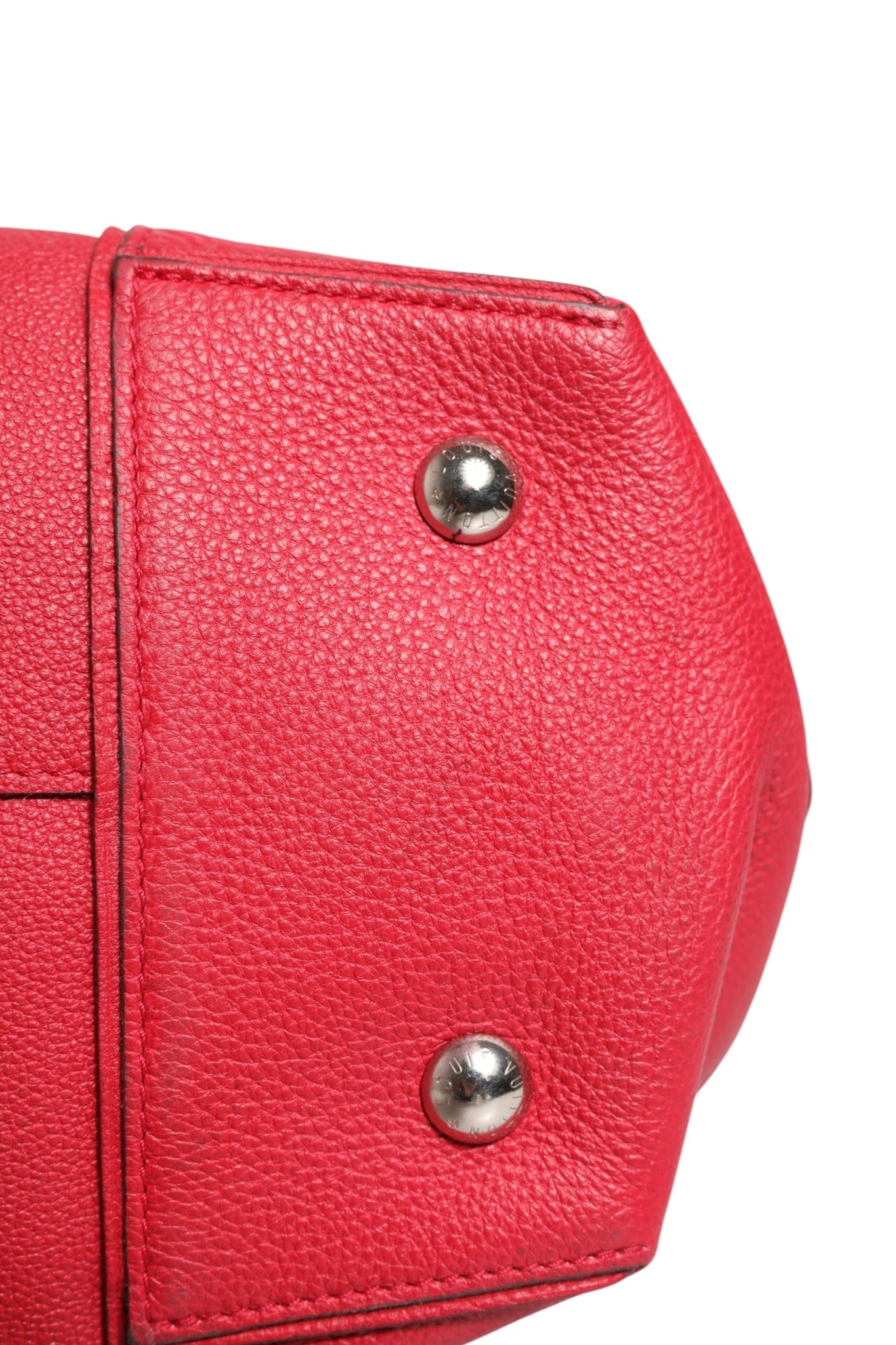 Griotte Taurillon Leather Soft Lockit MM Crossbody Bag