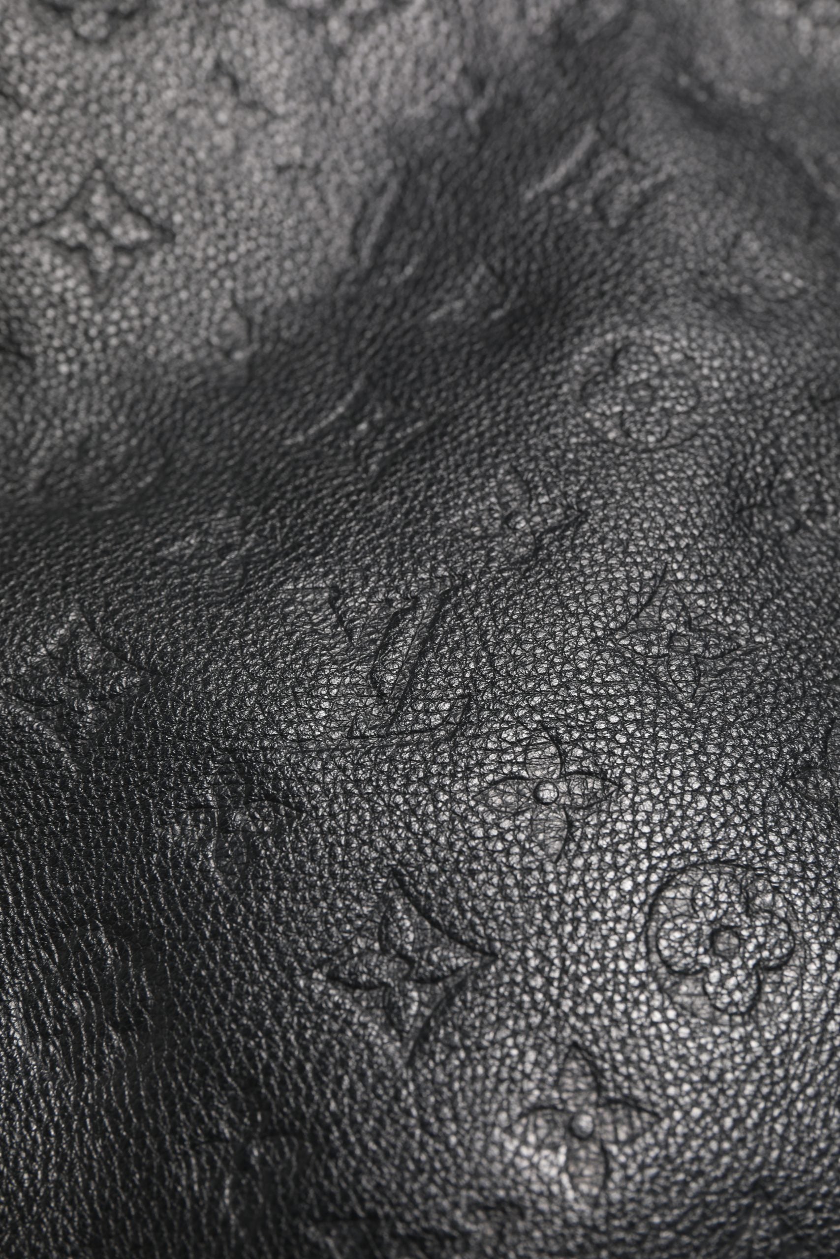 Black Monogram Empreinte Artsy MM Handbag