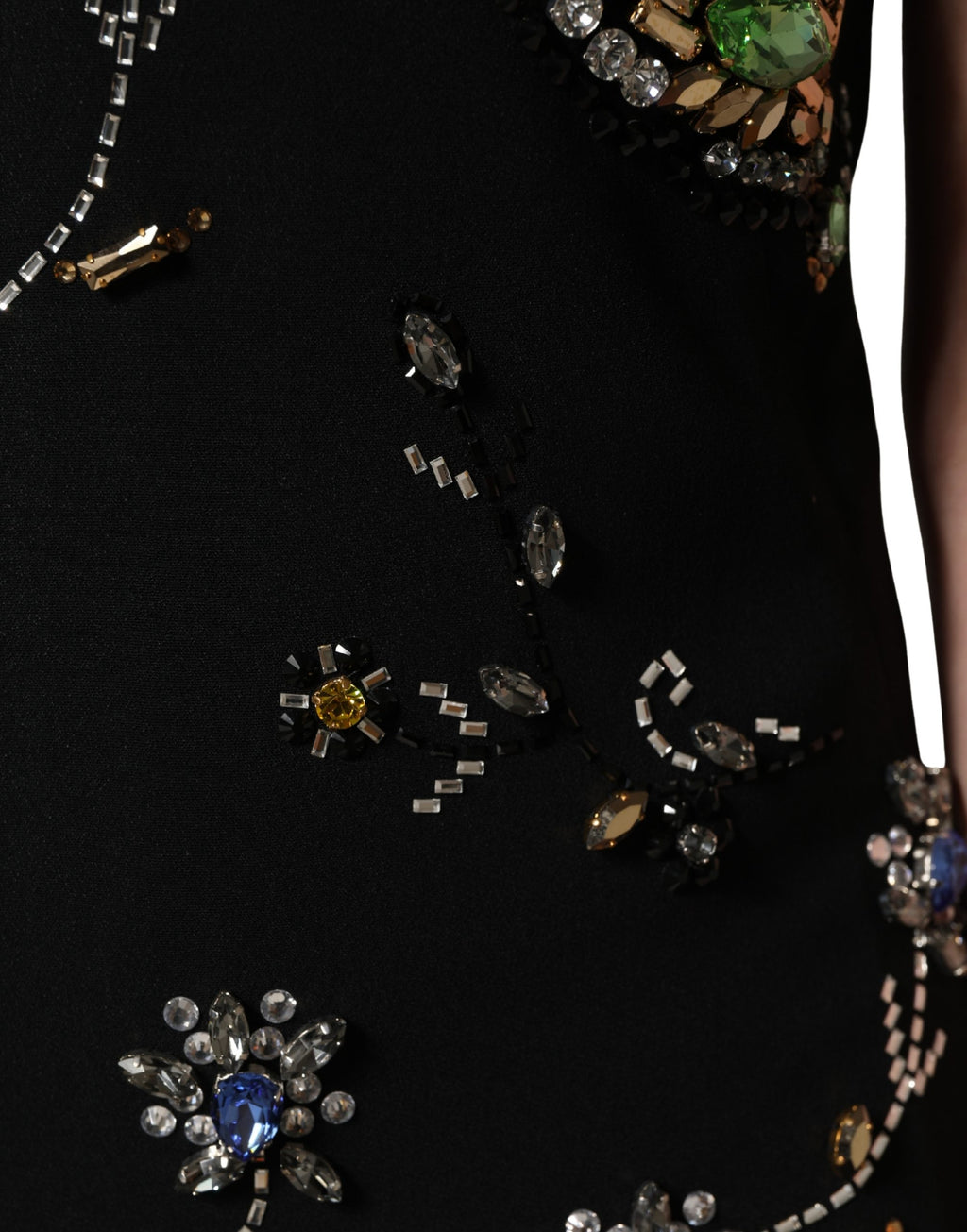 Black Sleeveless Floral Bead Embellishments Dress