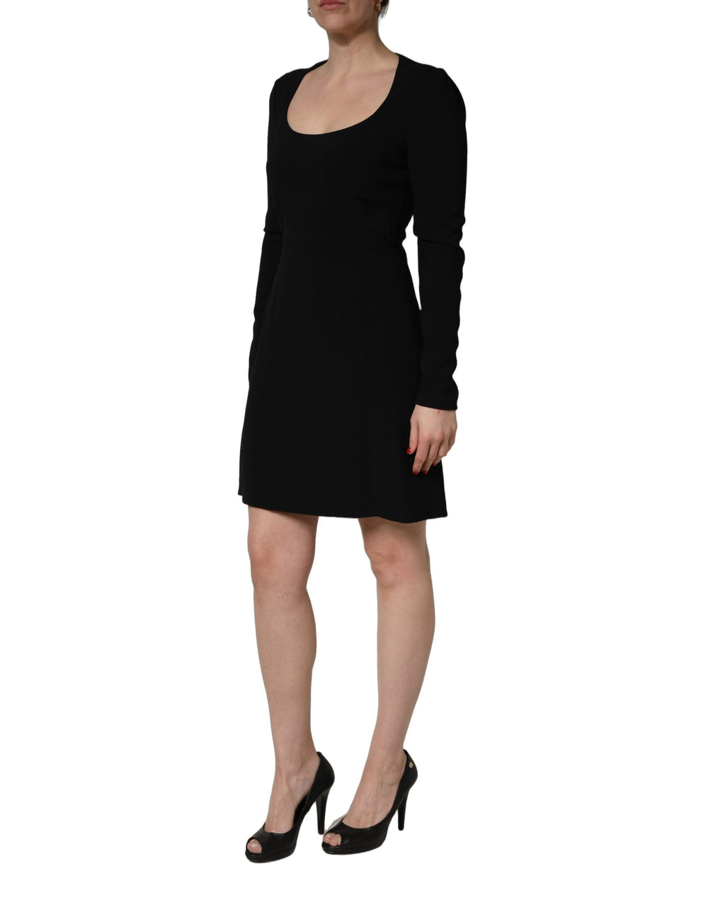 Black Long Sleeves Scoop Neck Mini Dress