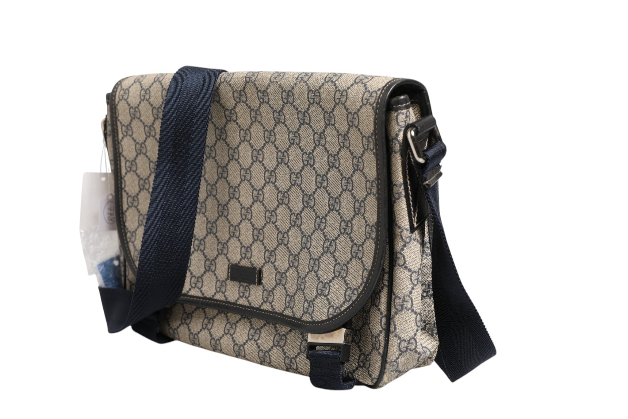 Gucci GG Supreme Messenger Bag