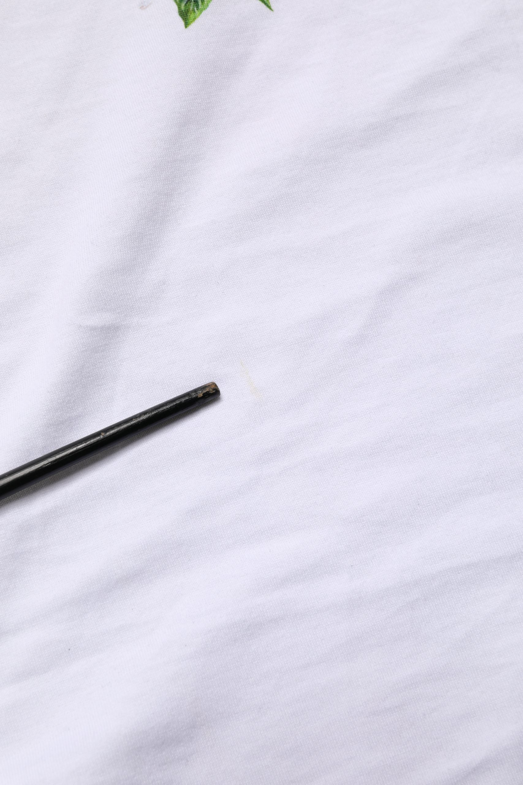 White Floral Graphic Short Sleeve Crew Neck T-shirt