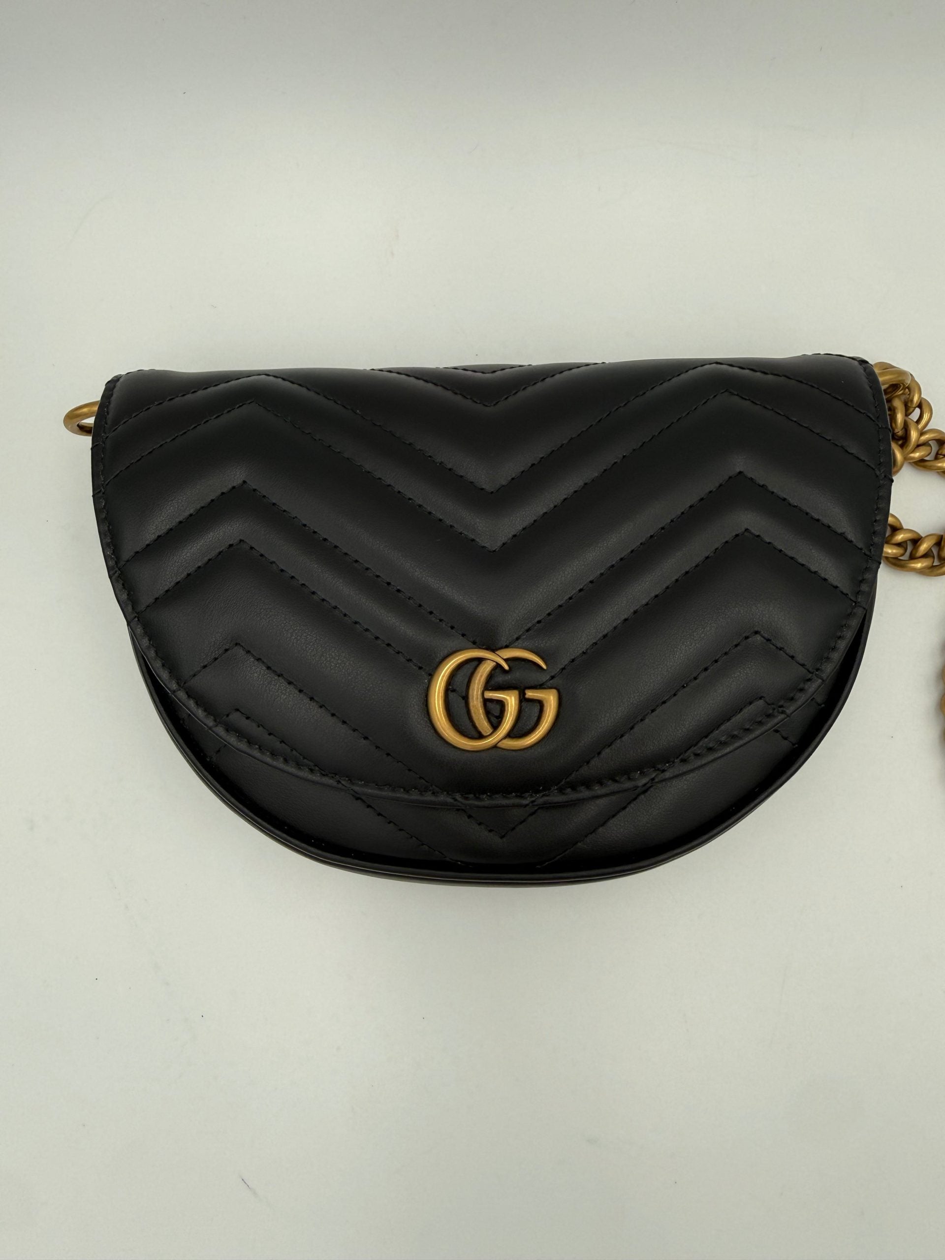 GUCCI MARMONT Black Shoulder Bag Chain