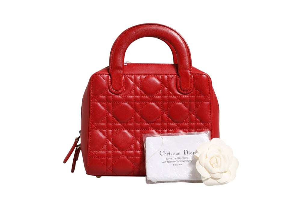 Small Dior Toujours Bag Black Macrocannage Calfskin