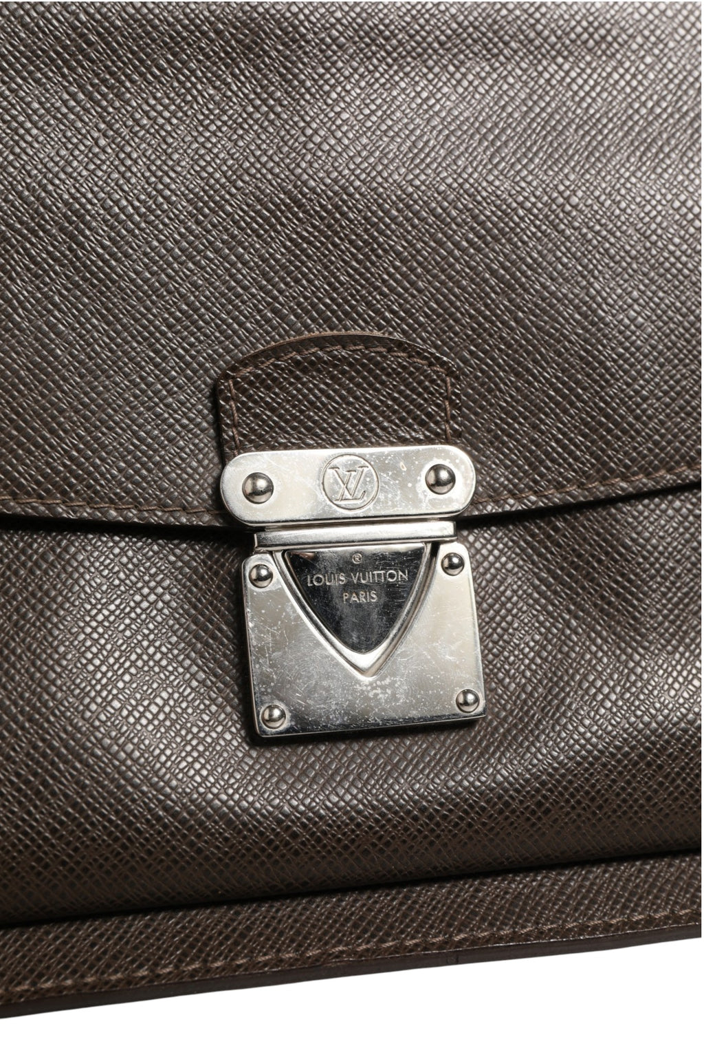 Belaia Clutch Taiga Leather