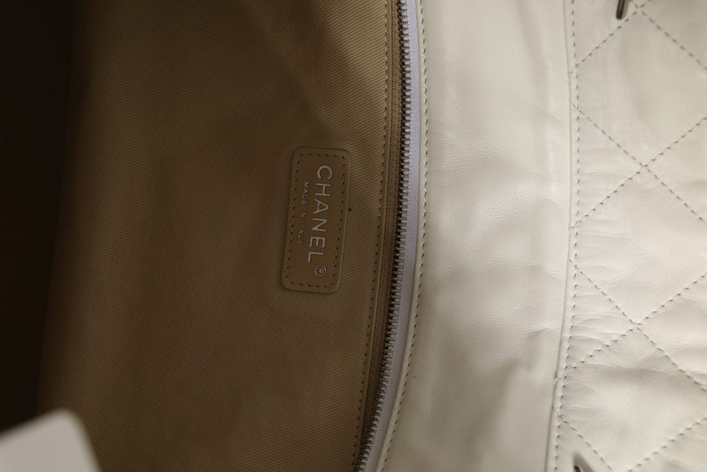 Aged Calfskin Quilted Large Gabrielle Shopping Tote