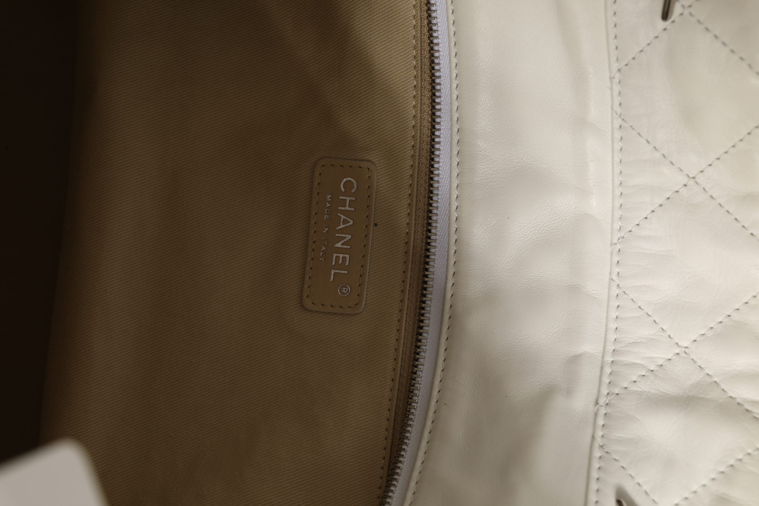 Aged Calfskin Quilted Large Gabrielle Shopping Tote