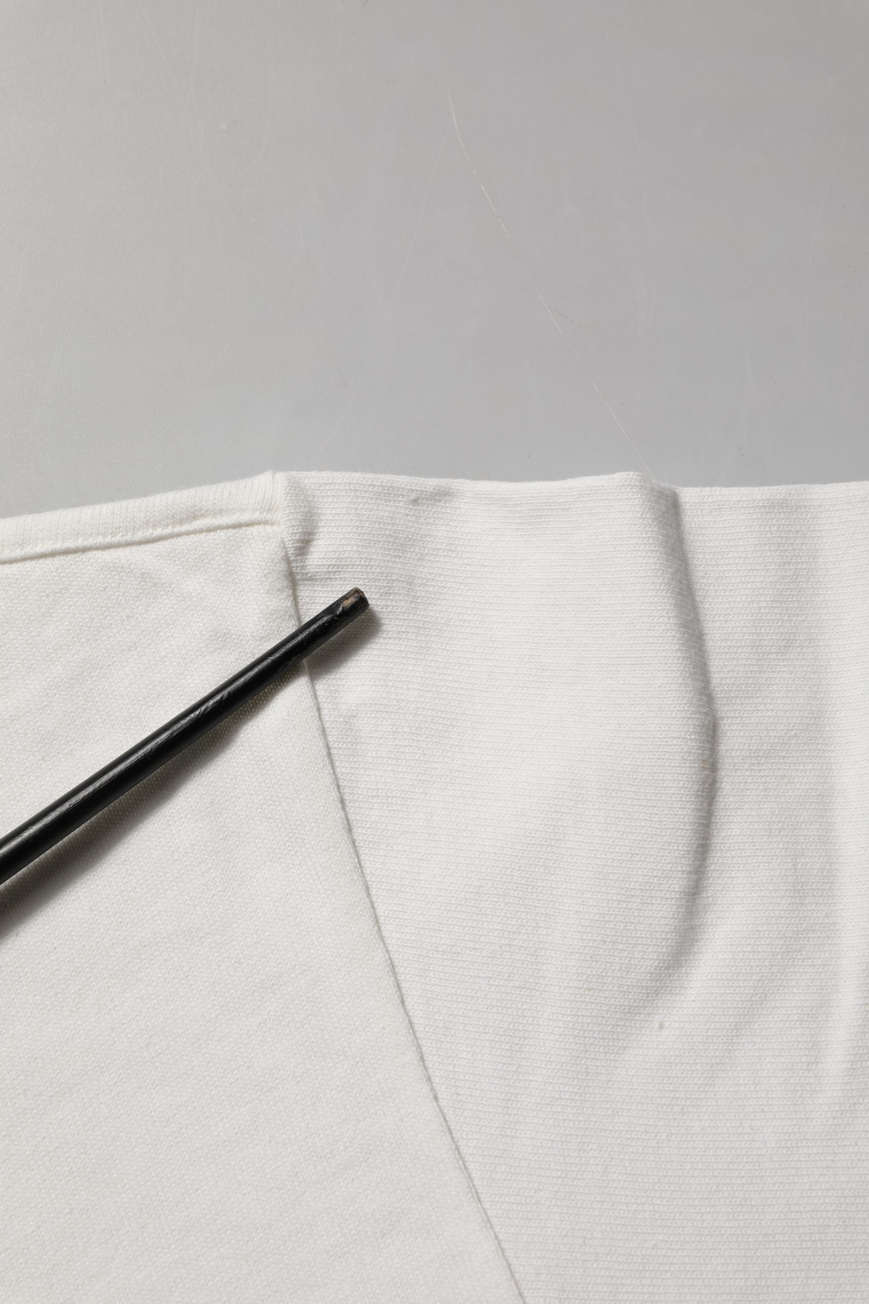 White DG Logo Crew Neck Short Sleeves T-shirt
