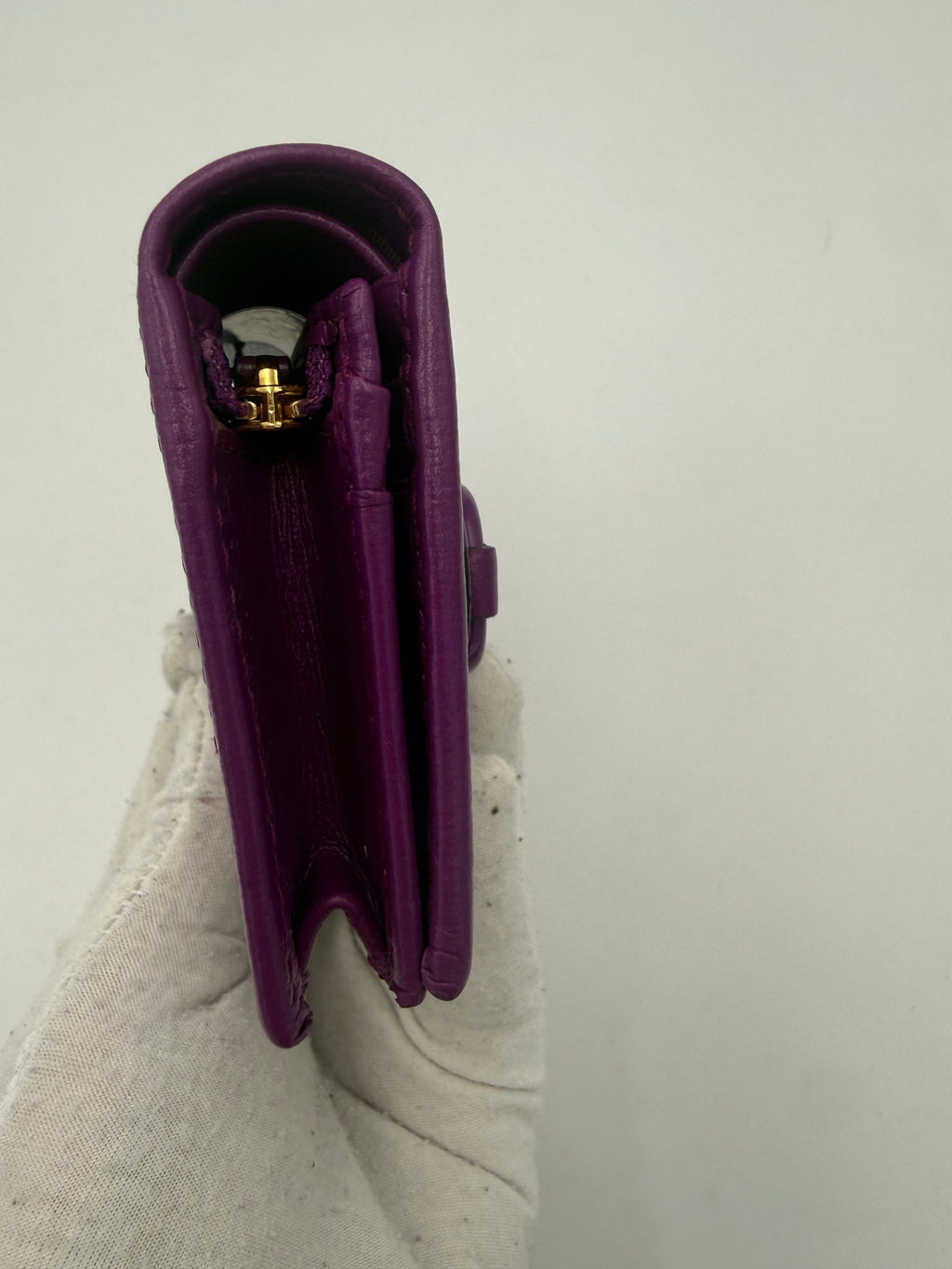GUCCI HORSEBIT Purple Compact Wallet