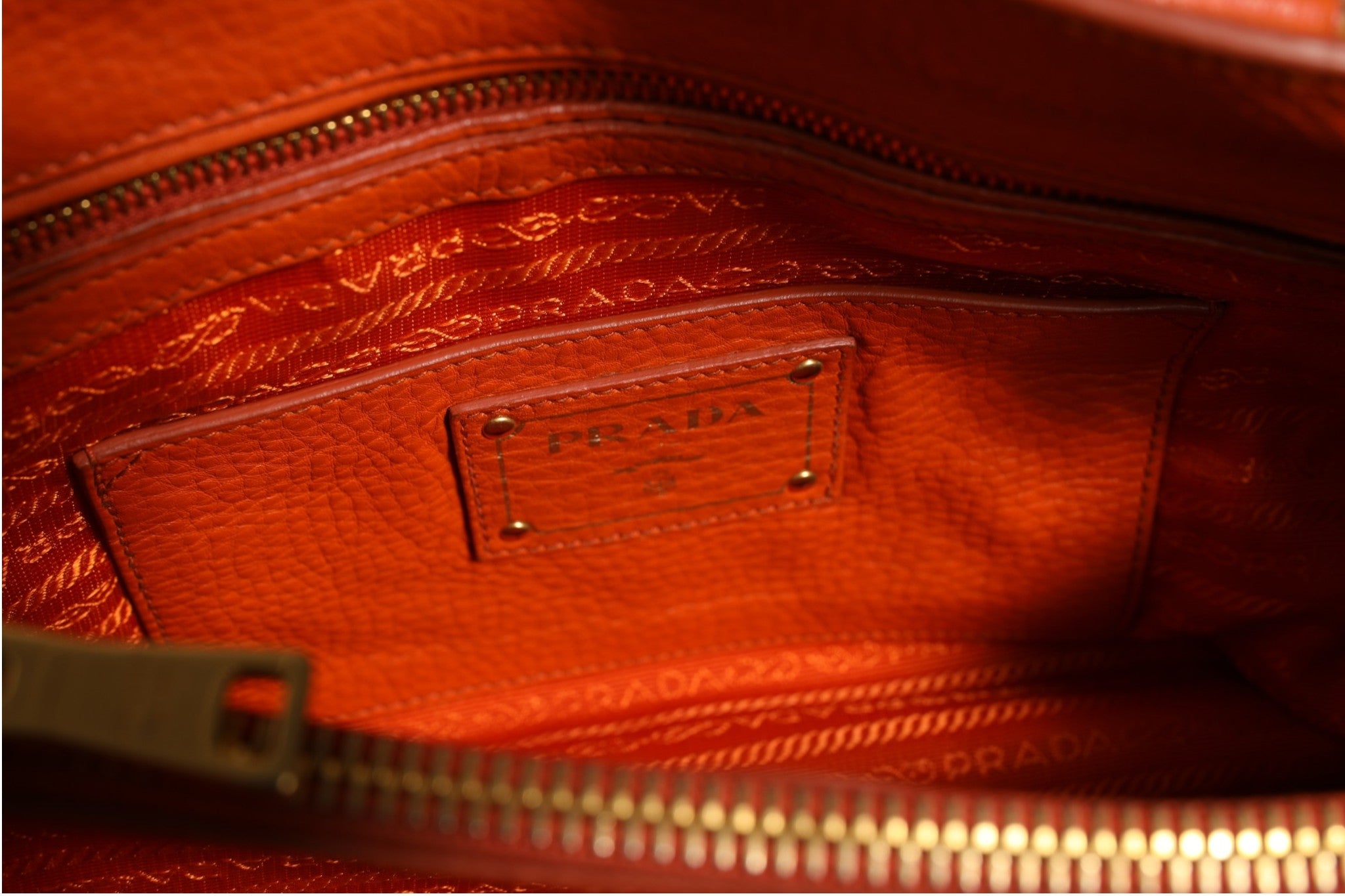 Vitello Daino Leather Tote Bag