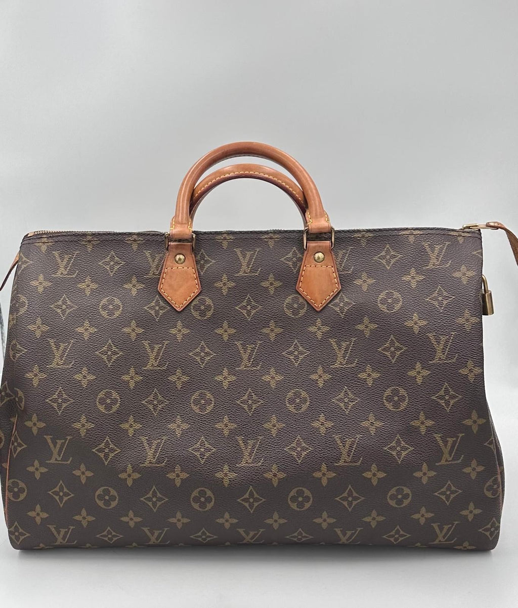 LOUIS VUITTON Speedy 40 Monogram Handbag