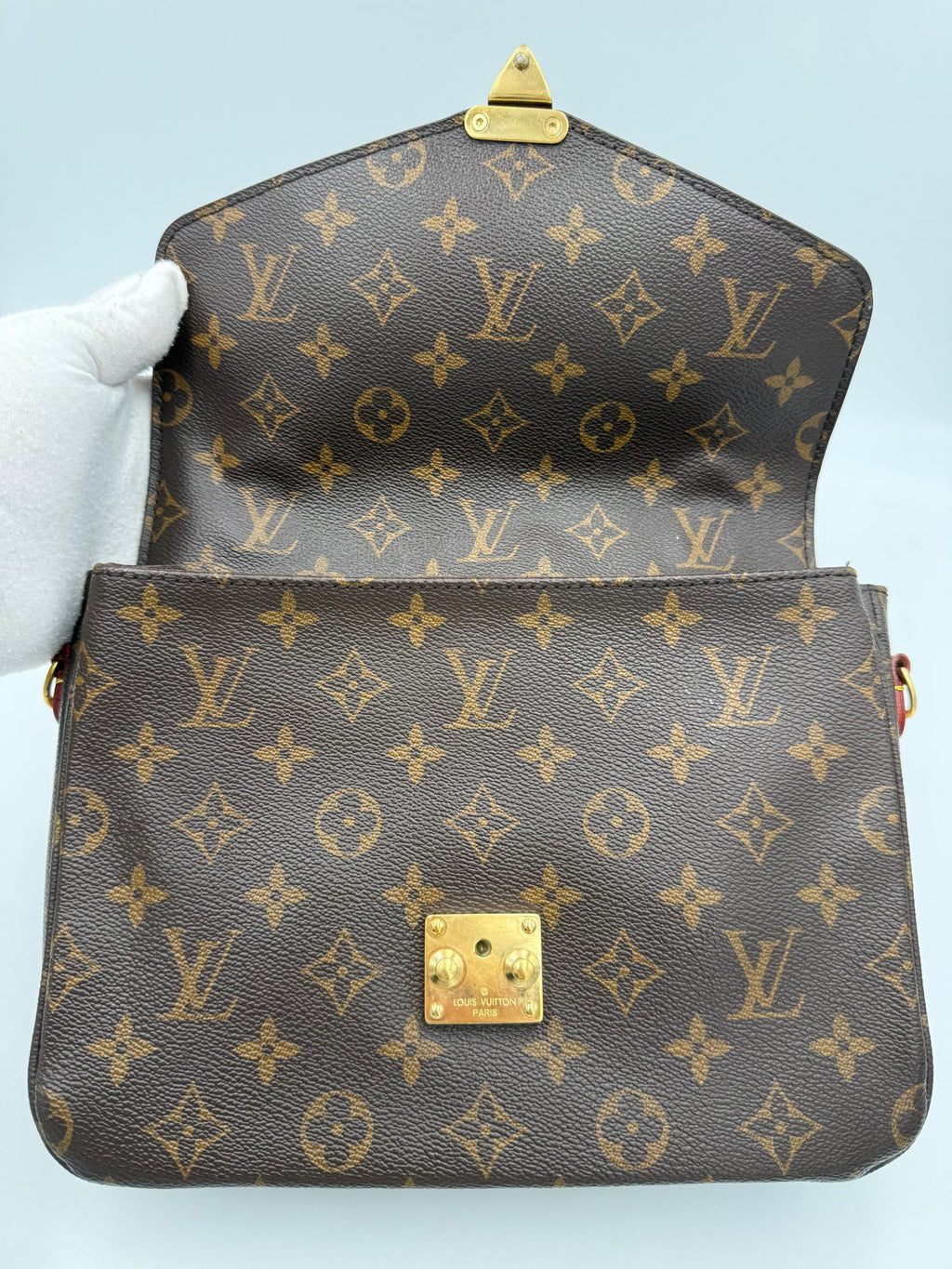 LOUIS VUITTON METIS Monogram Handbag