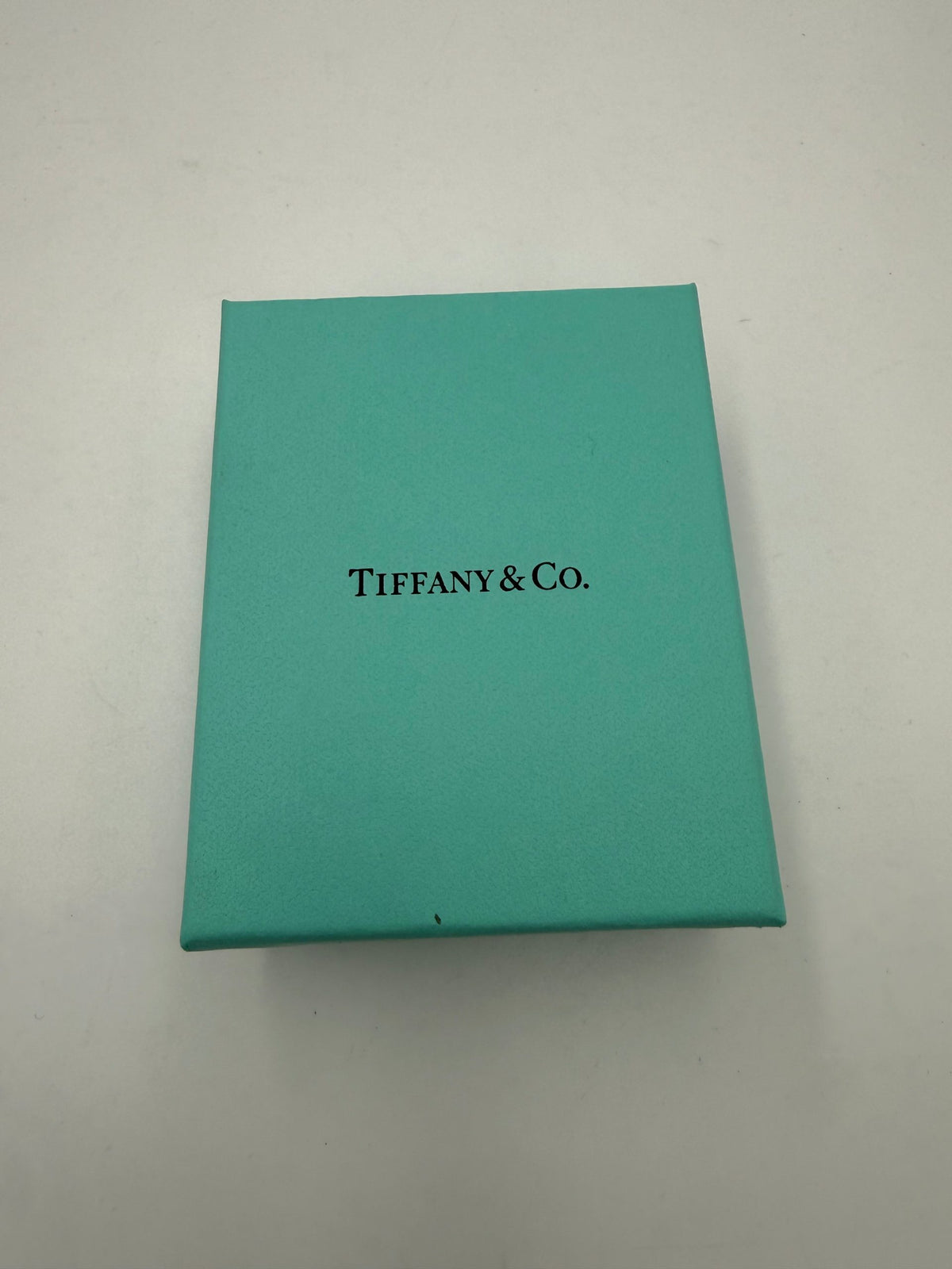 TIFFANY & CO. RETURN TO Round Pendant Bracelet