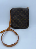 LOUIS VUITTON MUSETTE Monogram Handbag
